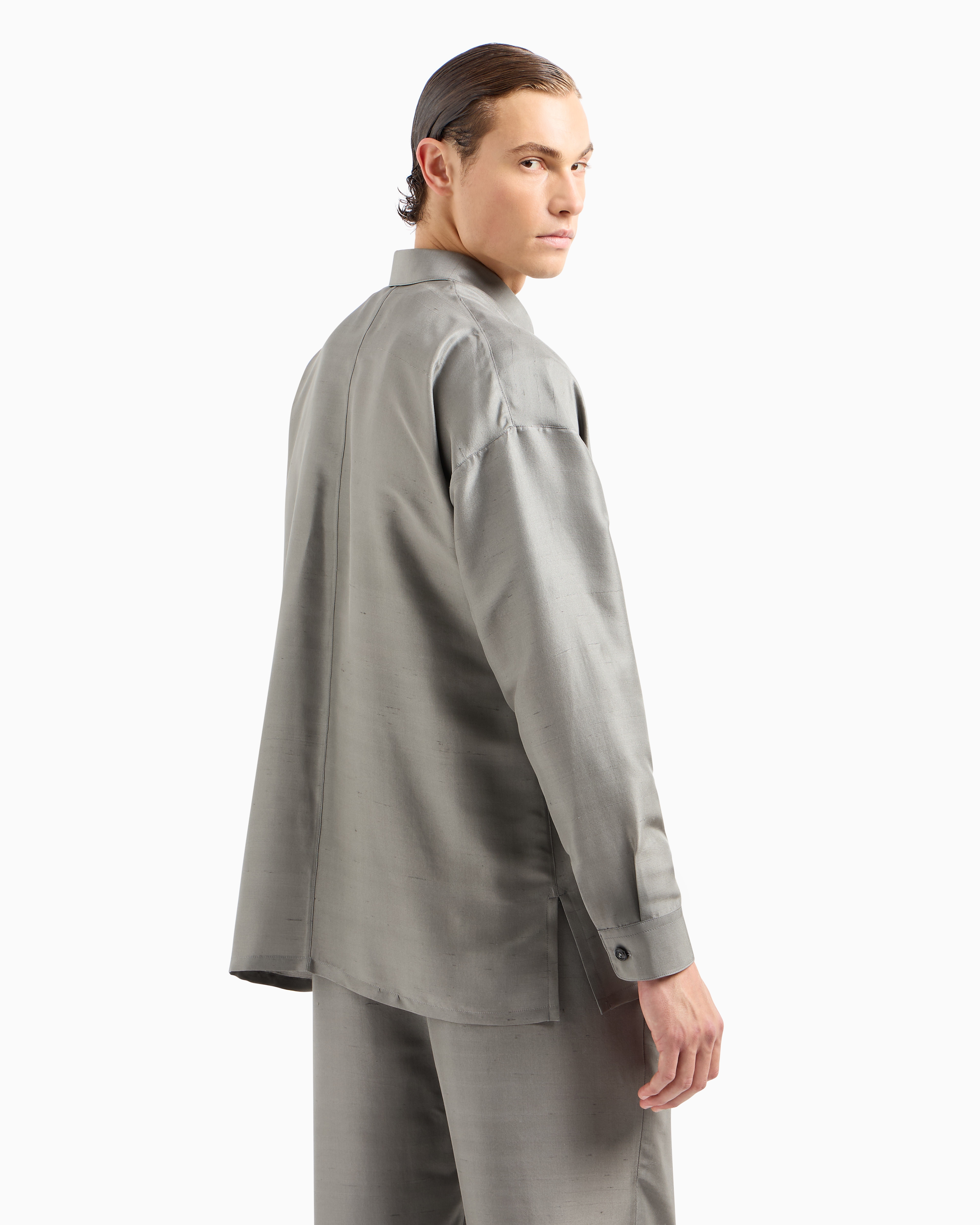 超美品 Giorgio Armani シックでラグジュアリーなシルクジャケット
