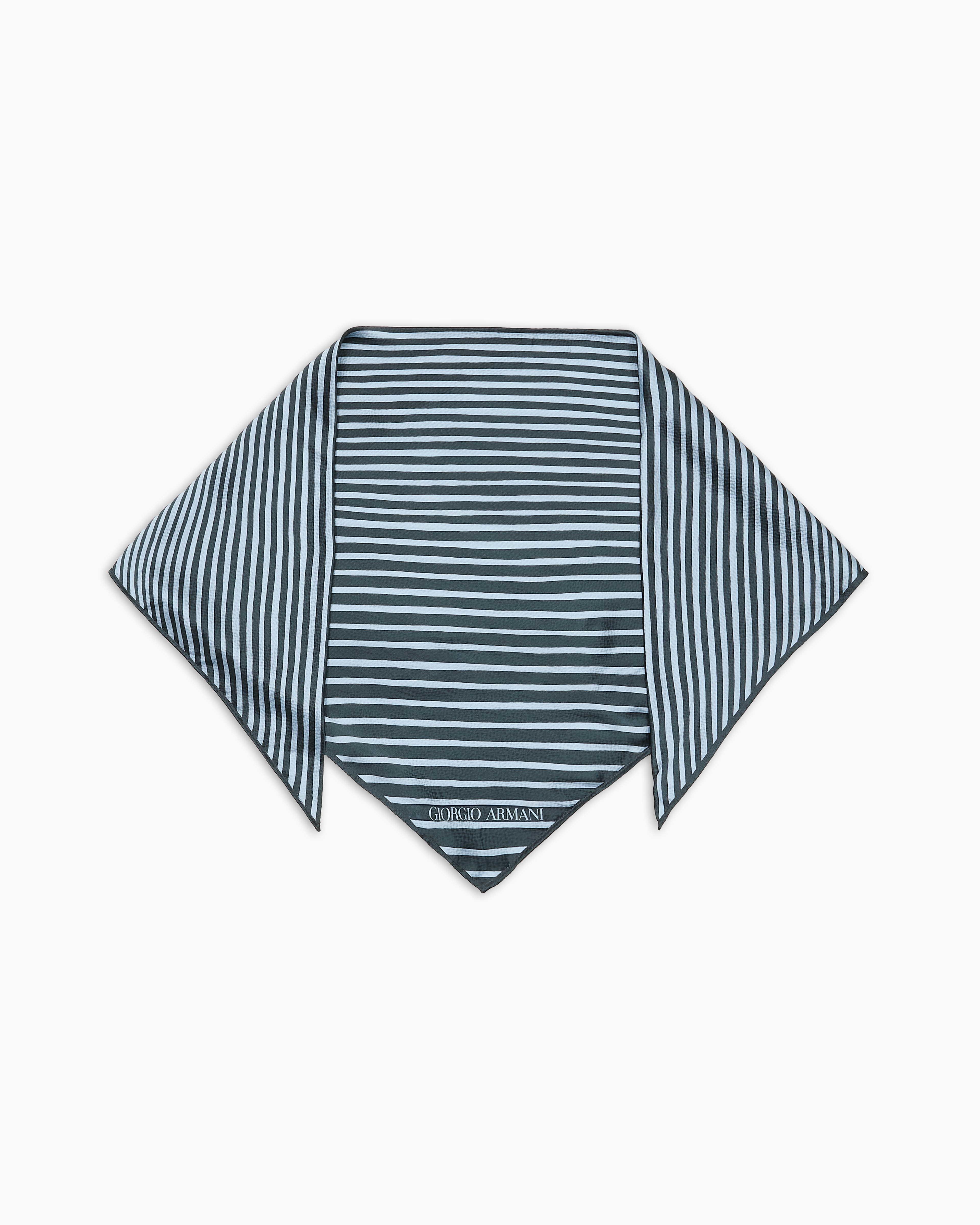 GM001065_AF15032_FB057_F_SS202
