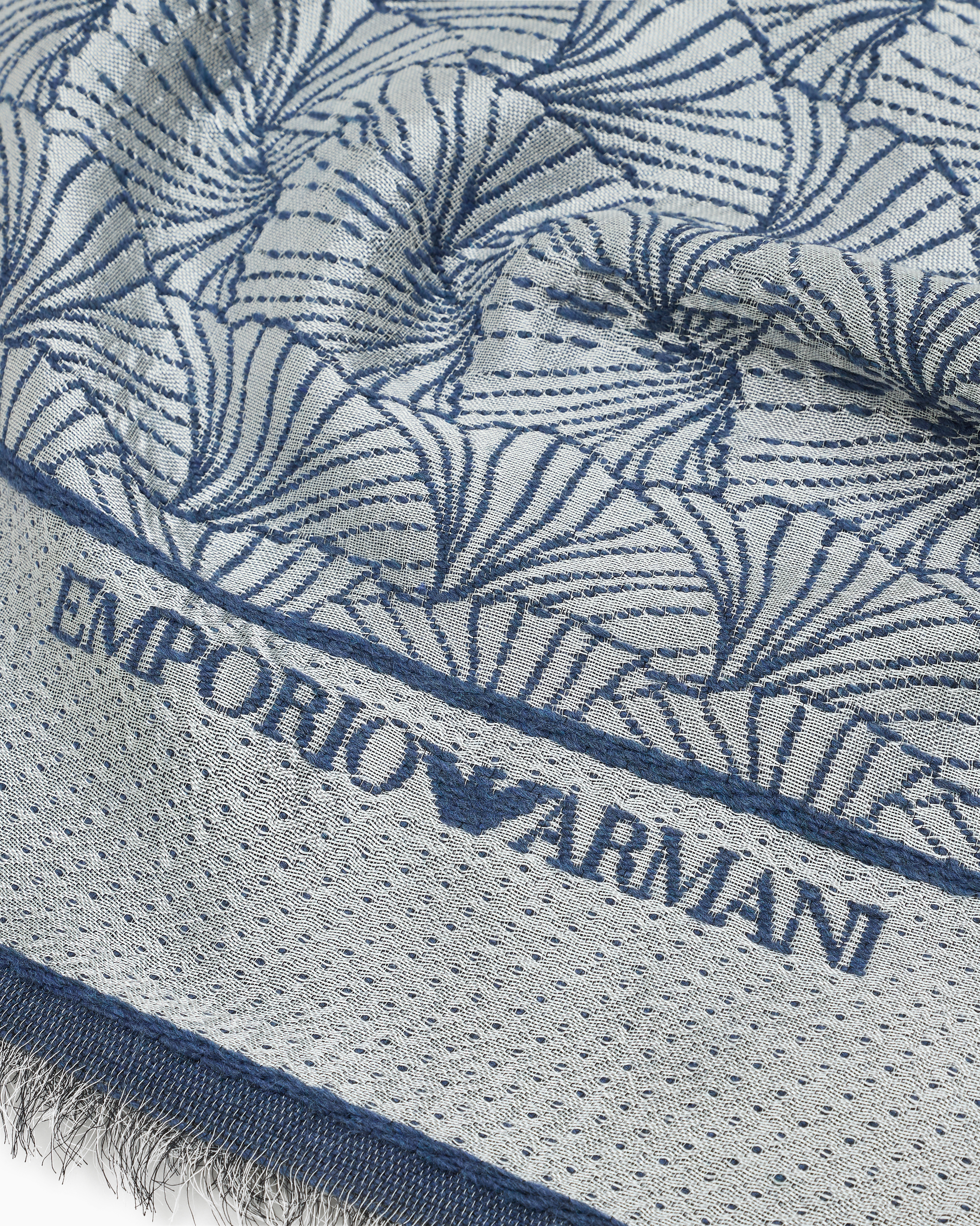 EMPORIO ARMANI STOLE WITH ALL-OVER GINKGO JACQUARD PATTERN 