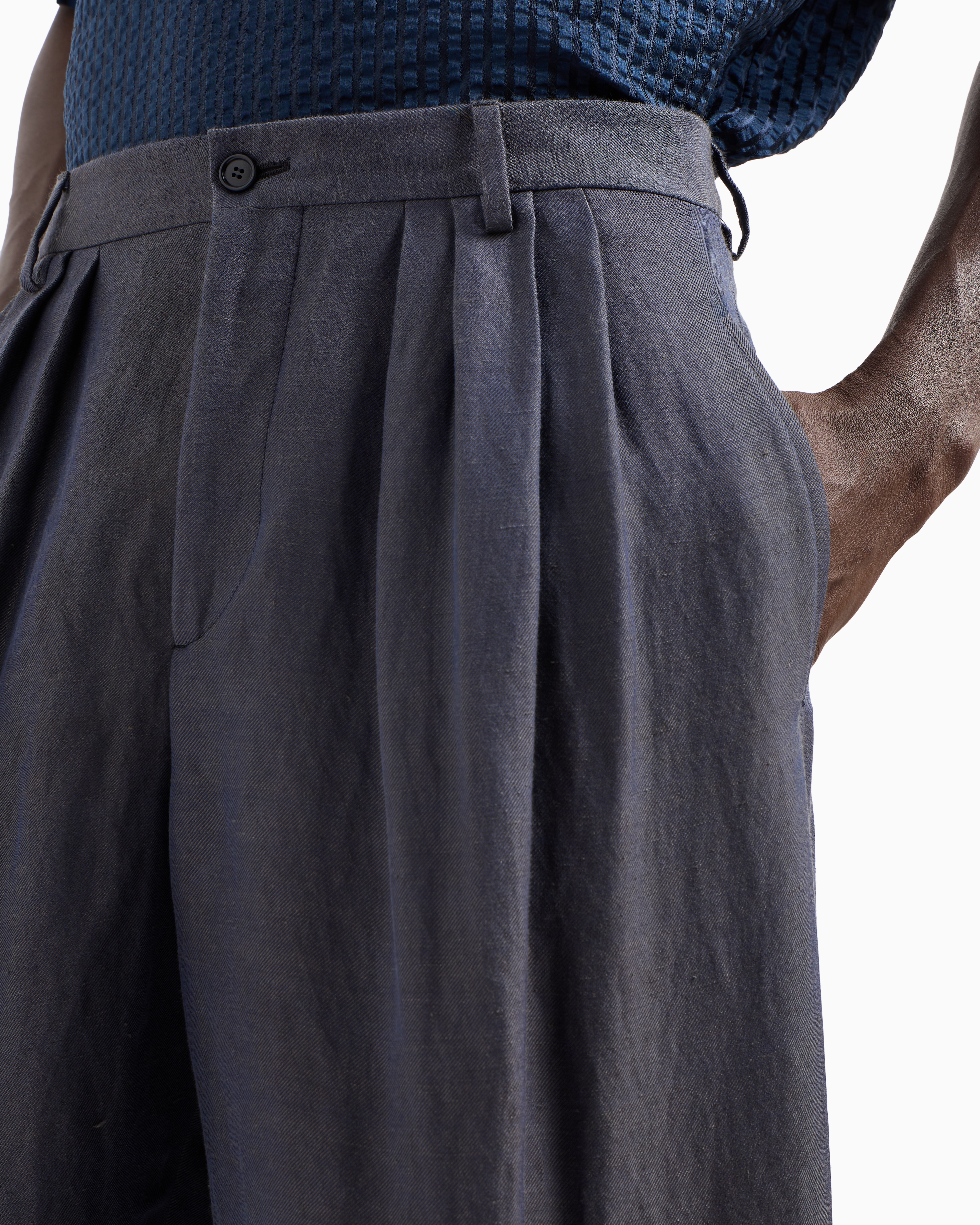 Giorgio Armani Linen And Viscose Twill Two-pleat Trousers