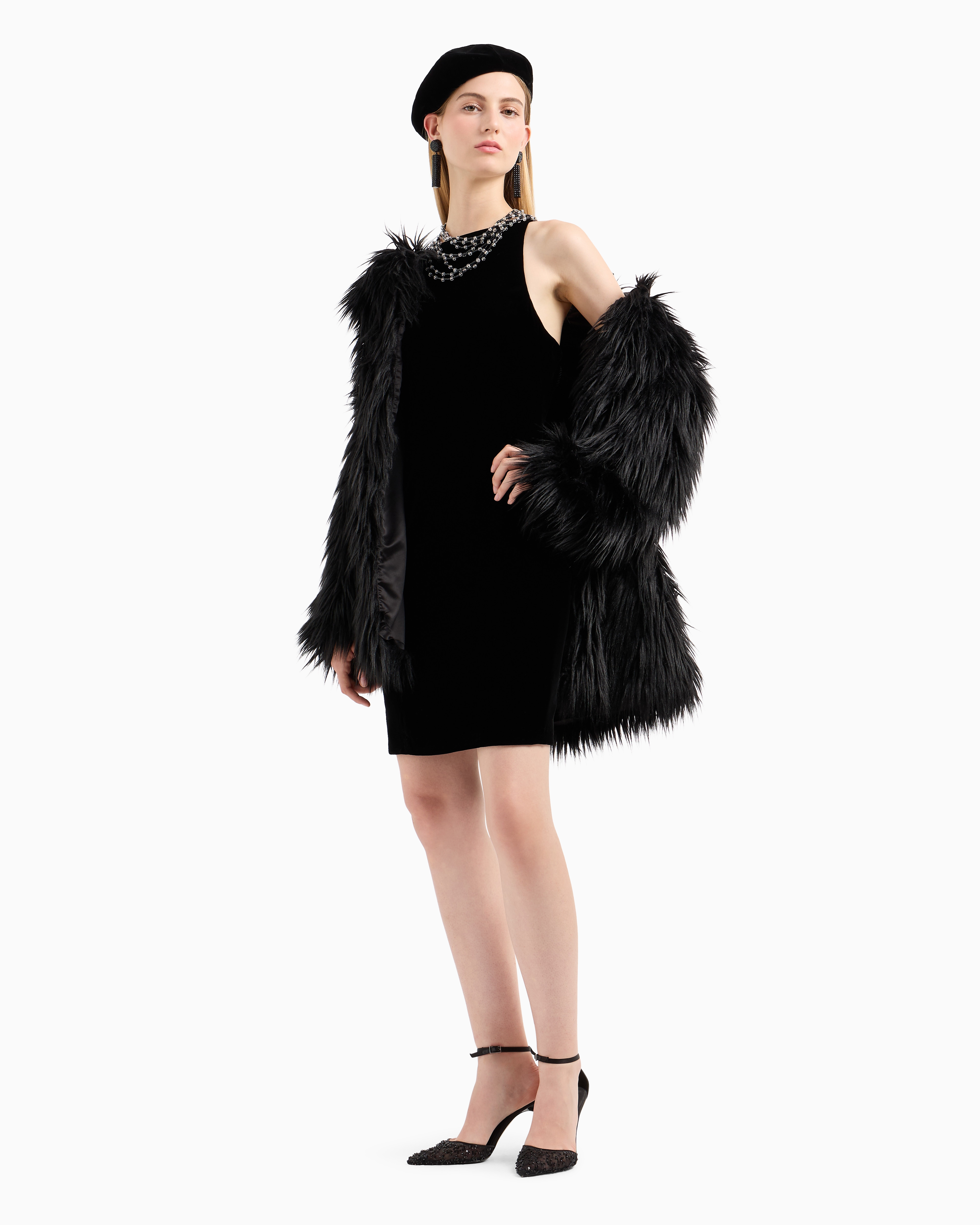 Emporio Armani Official Store Robes Courtes In Noir