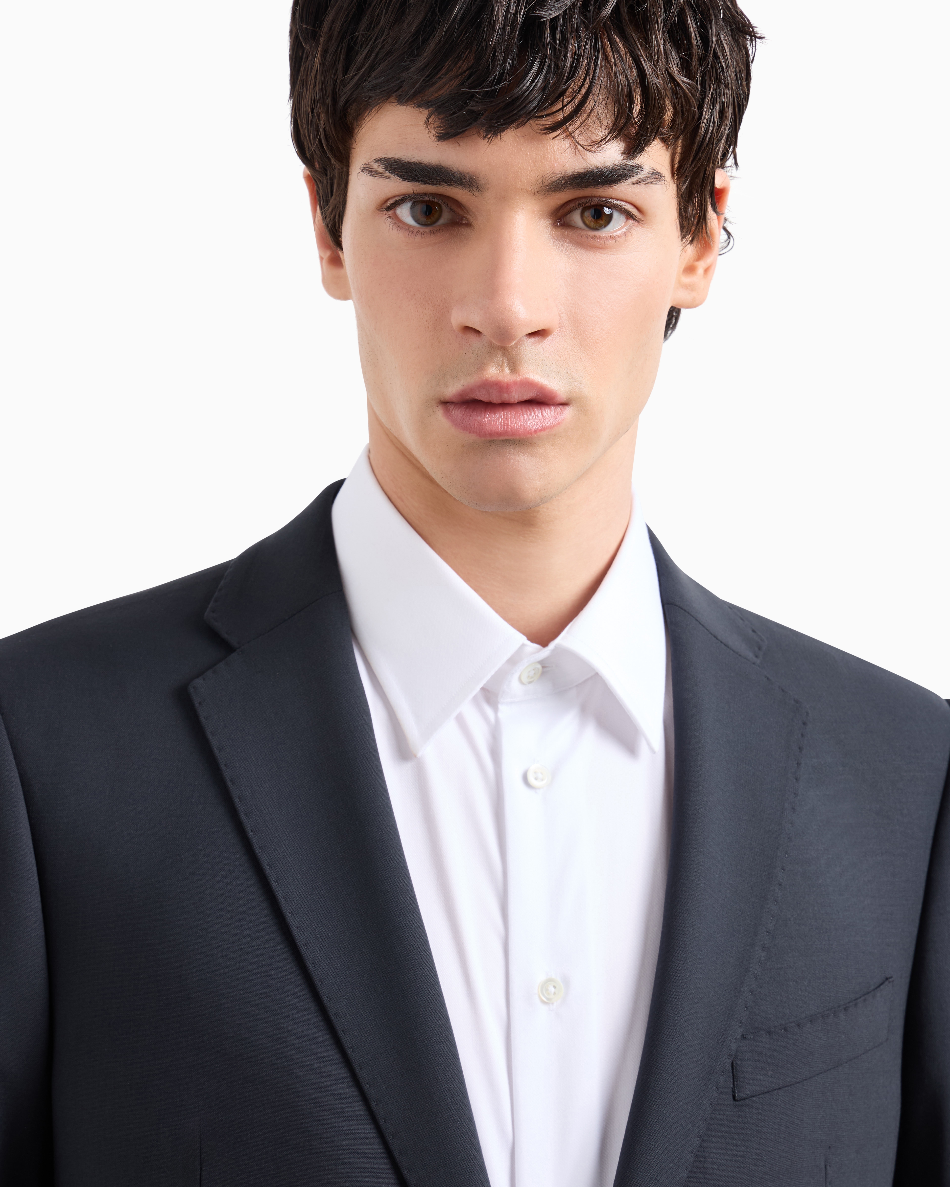 Emporio Armani Single-breasted, Slim-fit Suit In Brushed Stretch Light Wool In Navy Blue