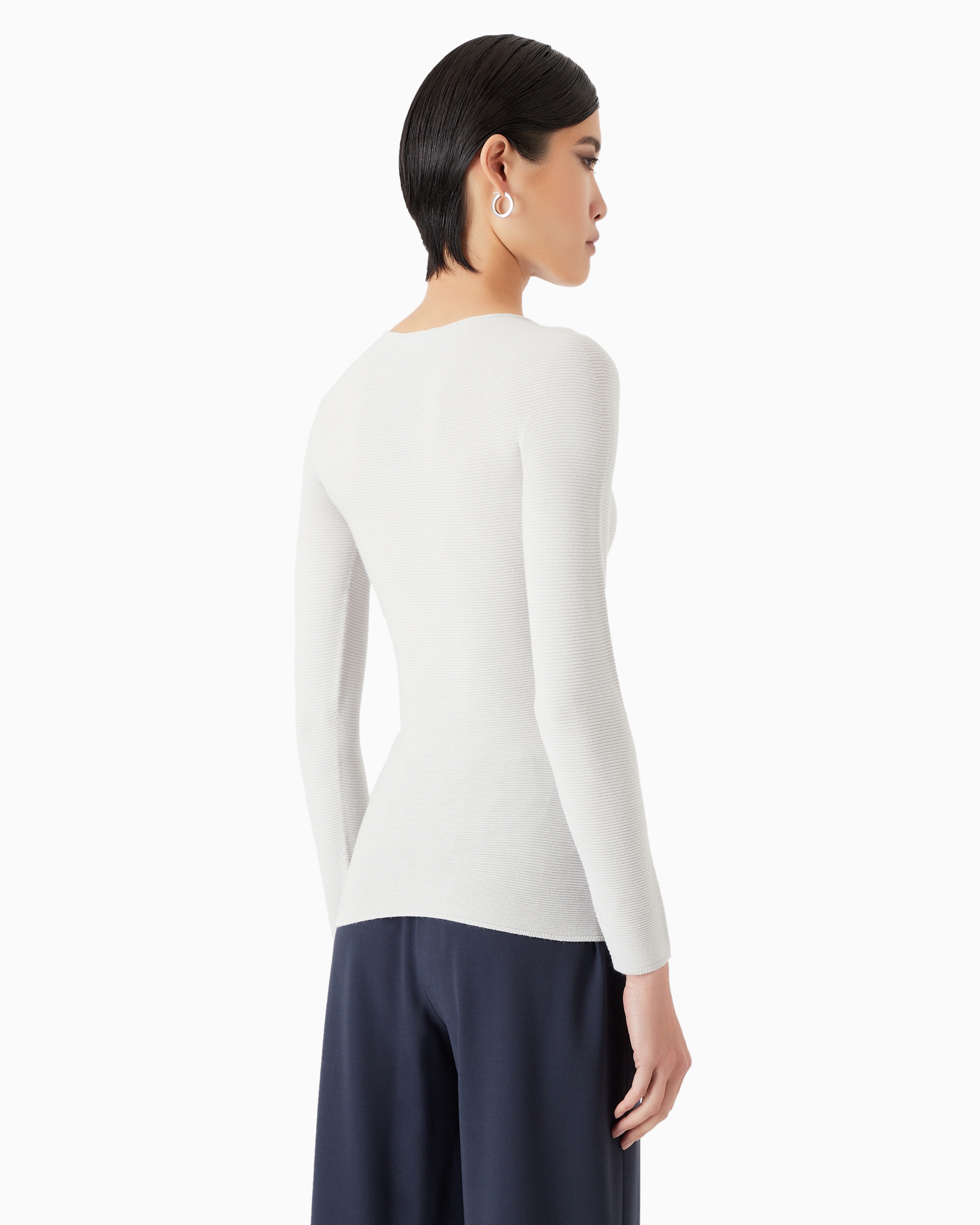 Giorgio Armani Links-stitch Viscose Long-sleeved Jumper In Beige
