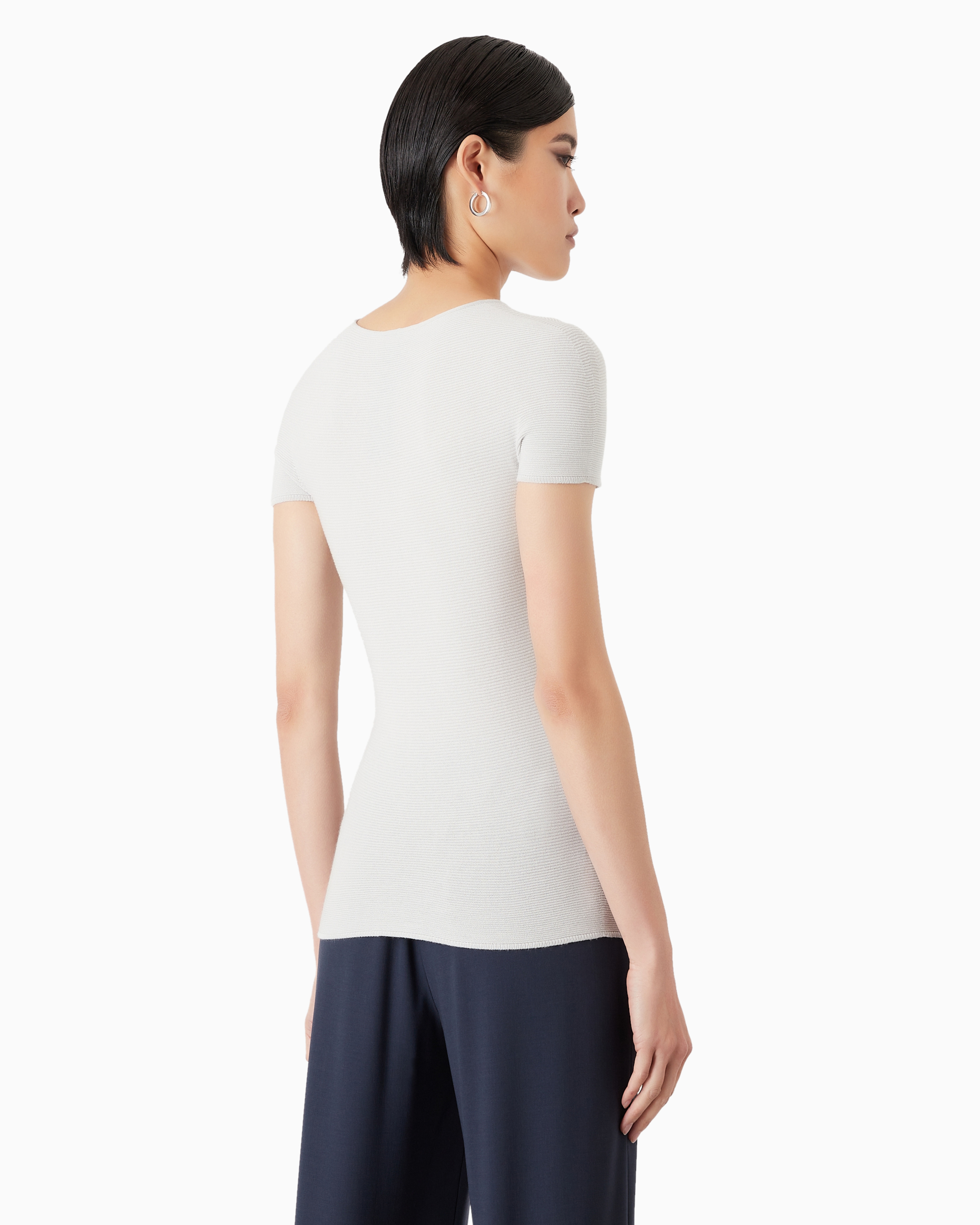 Giorgio Armani Links-stitch Viscose Short-sleeved Jumper In Beige