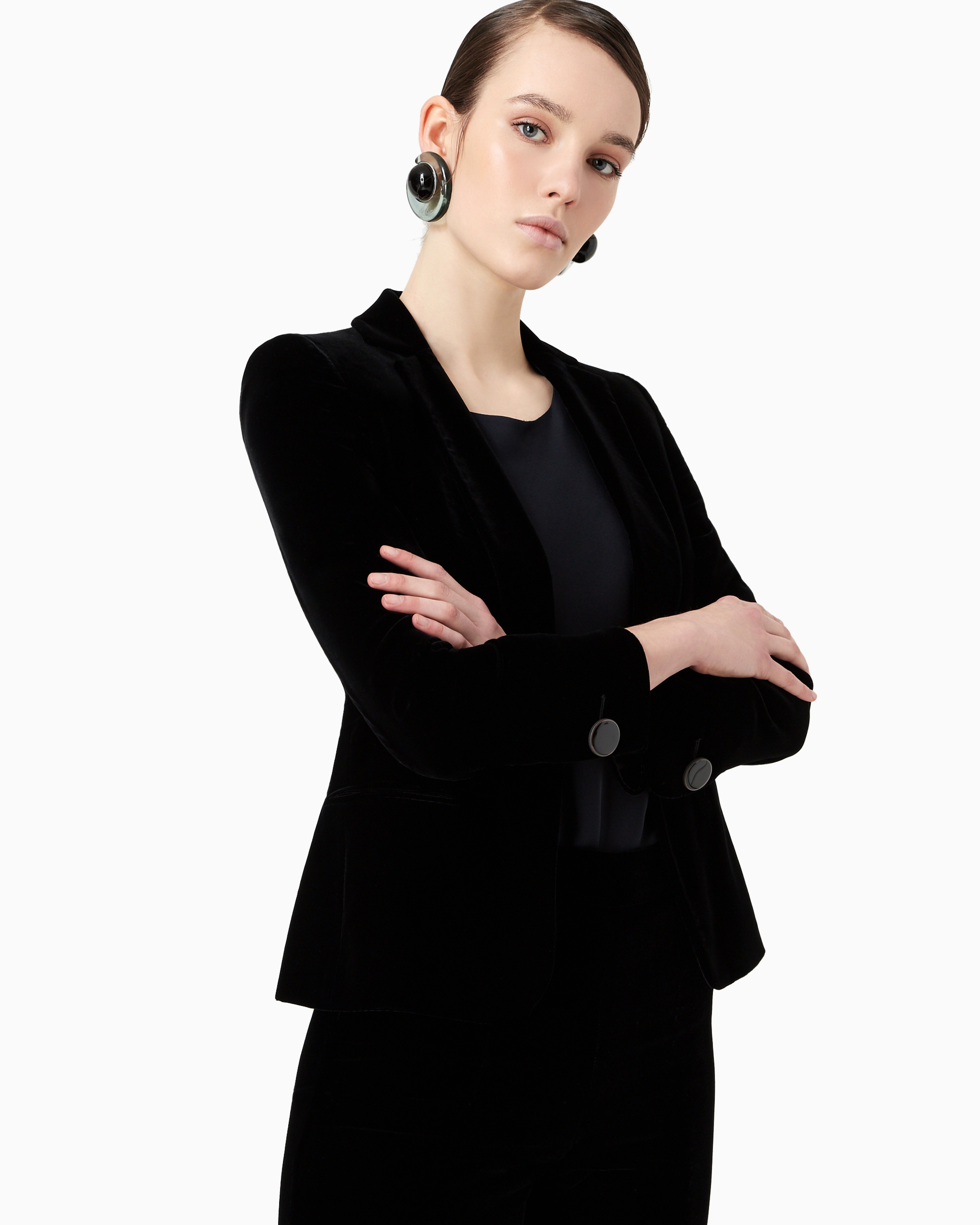 Giorgio Armani Official Store Single-breasted Velvet Jacket With Jewel Button Detail In Black