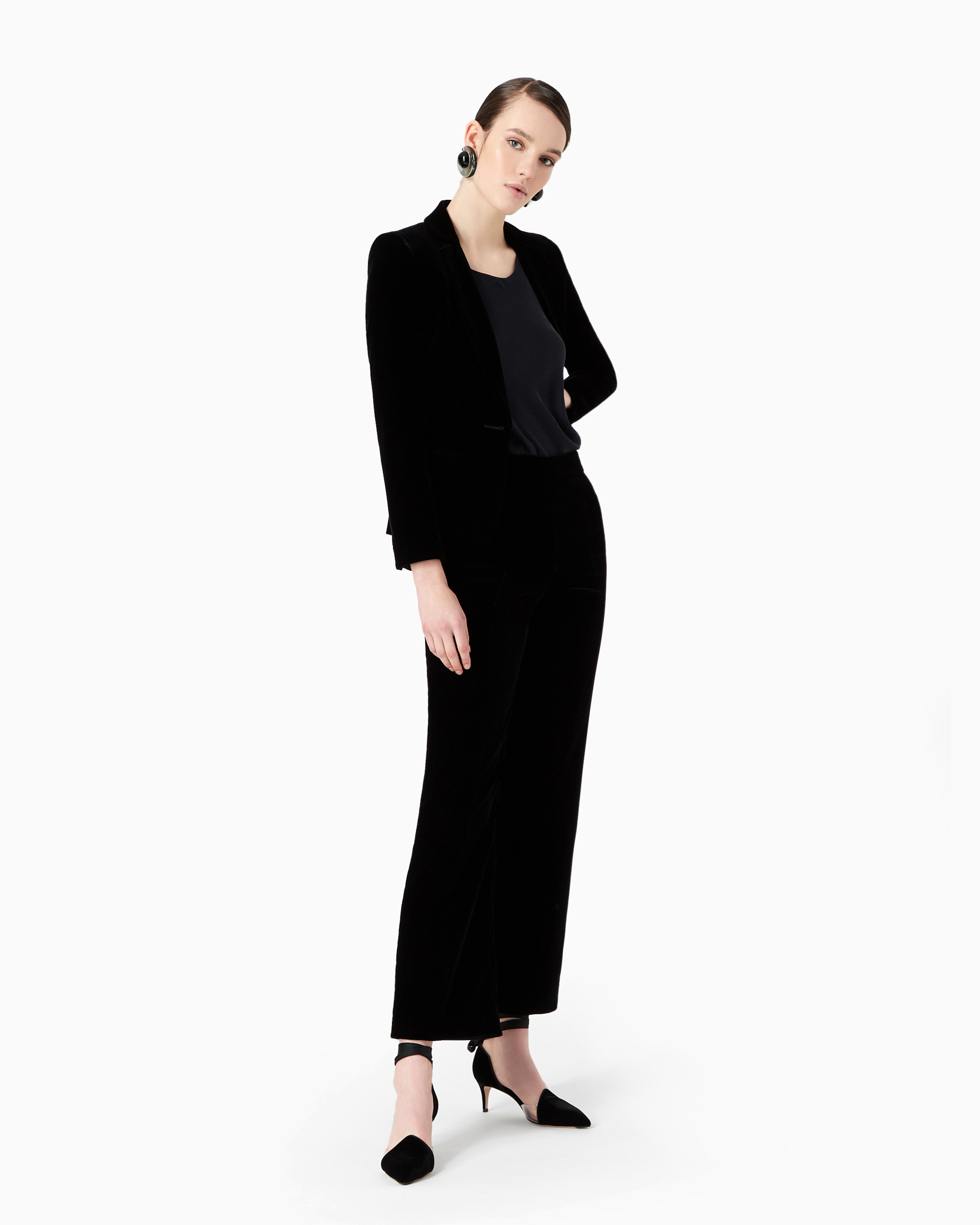 Giorgio Armani Official Store Single-breasted Velvet Jacket With Jewel Button Detail In Black