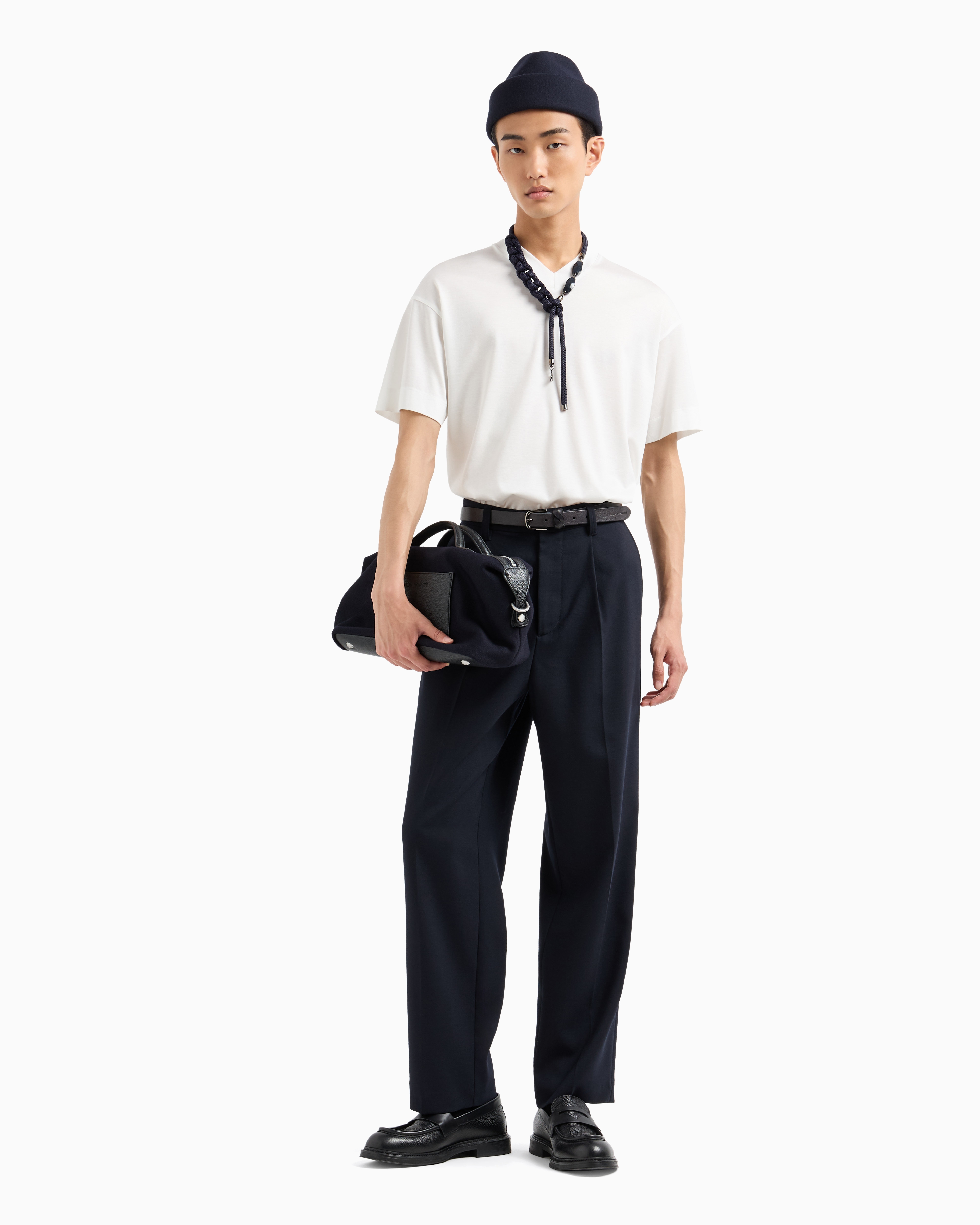 Emporio Armani Official Store Asv T-shirt Mit V-ausschnitt Aus Lyocell-mischjersey In Weiss