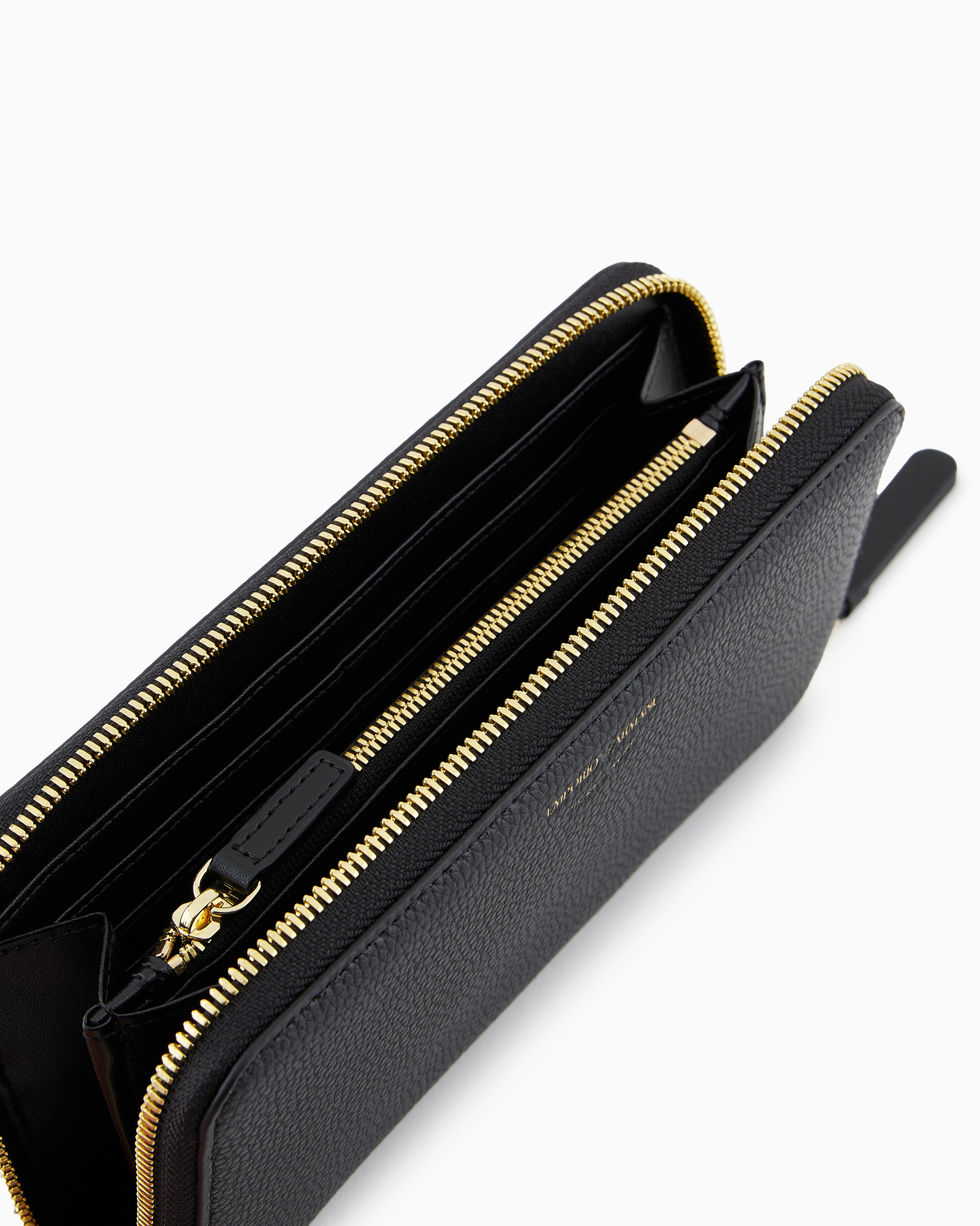 Emporio Armani Official Store Deer-print Myea Wallet With Wrap-around Zip In Noir
