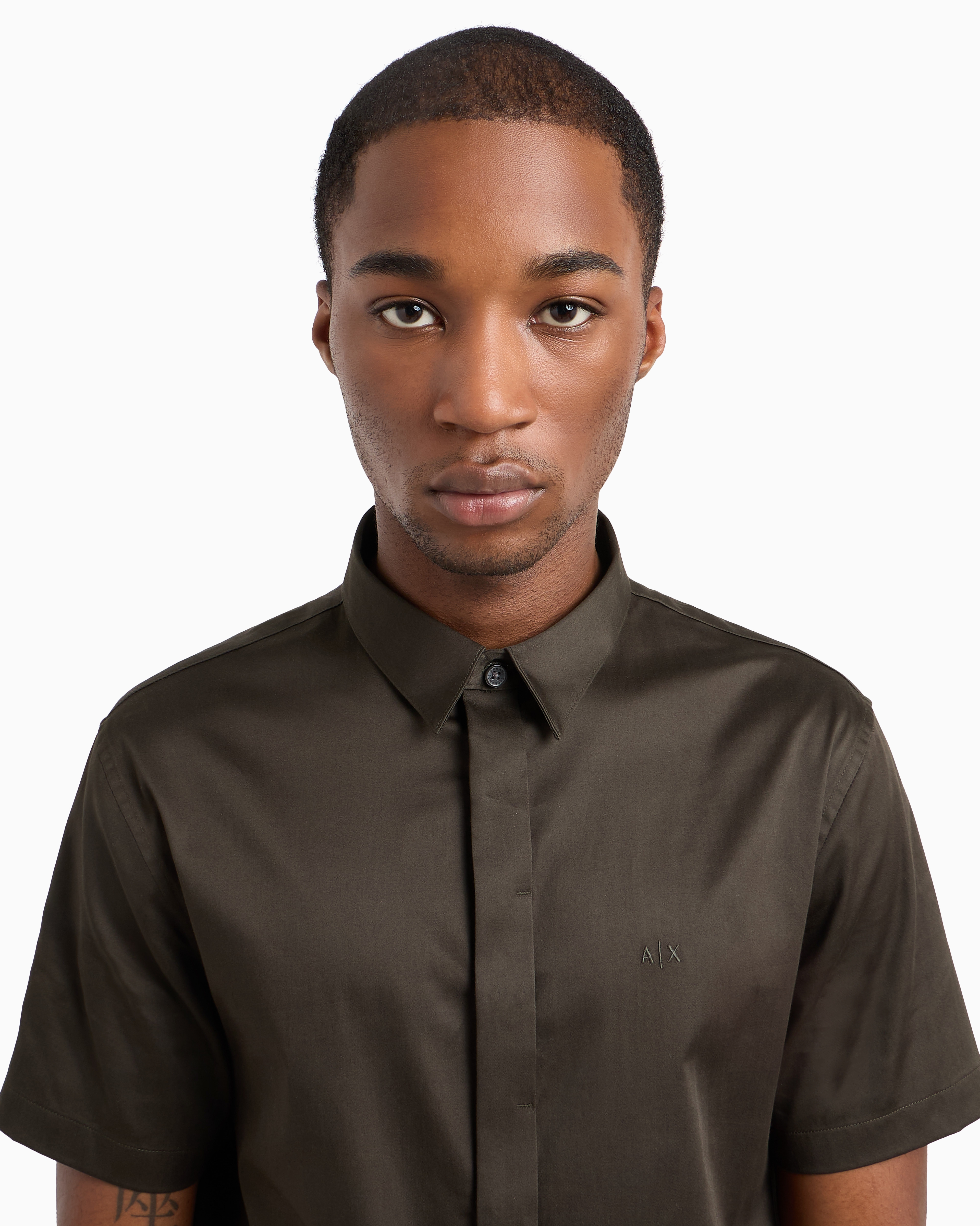 Slim fit short sleeve shirt in stretch satin | Armani Exchange