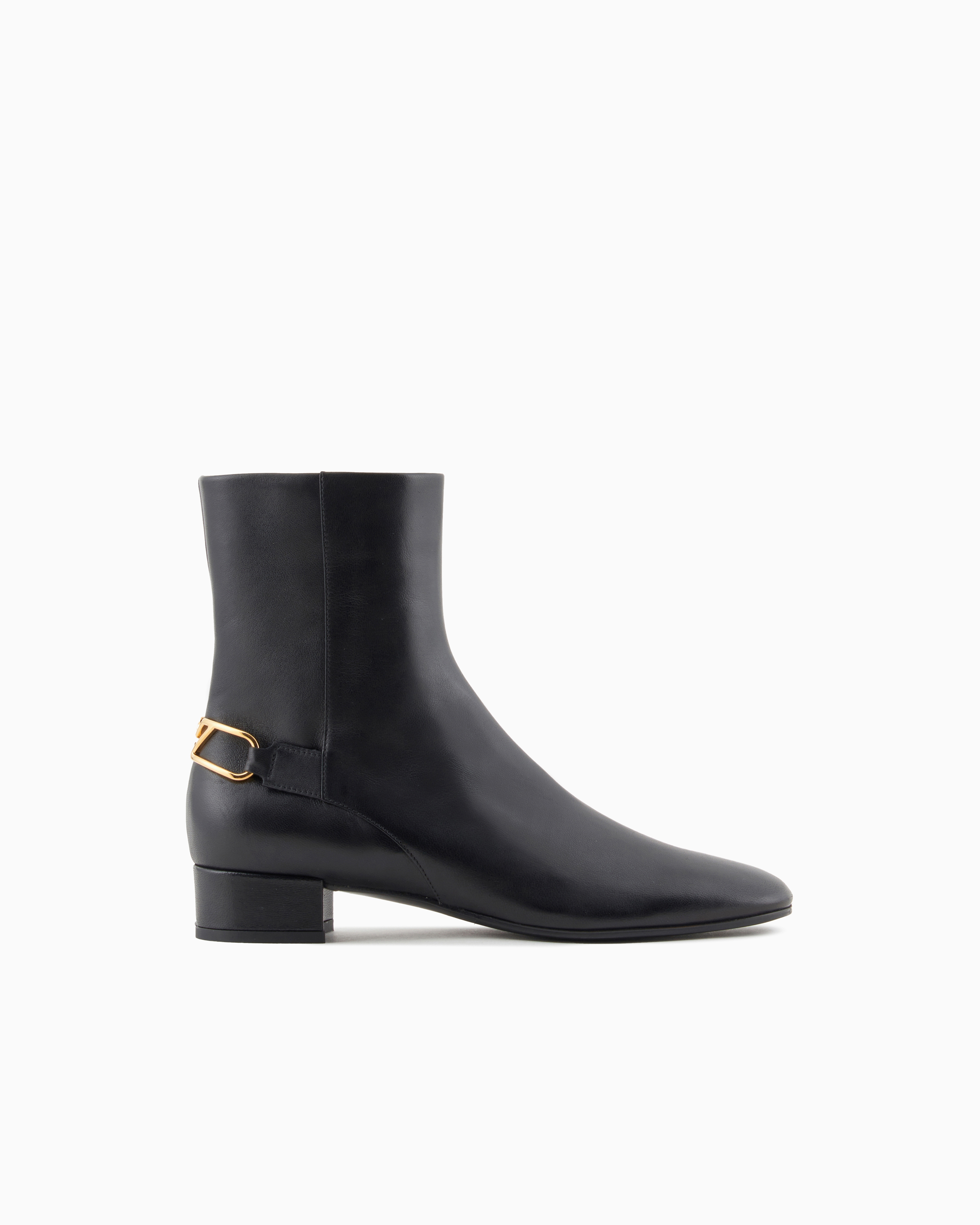 Emporio Armani Official Store Bottines En Nappa Avec Plaque Aigle In Noir