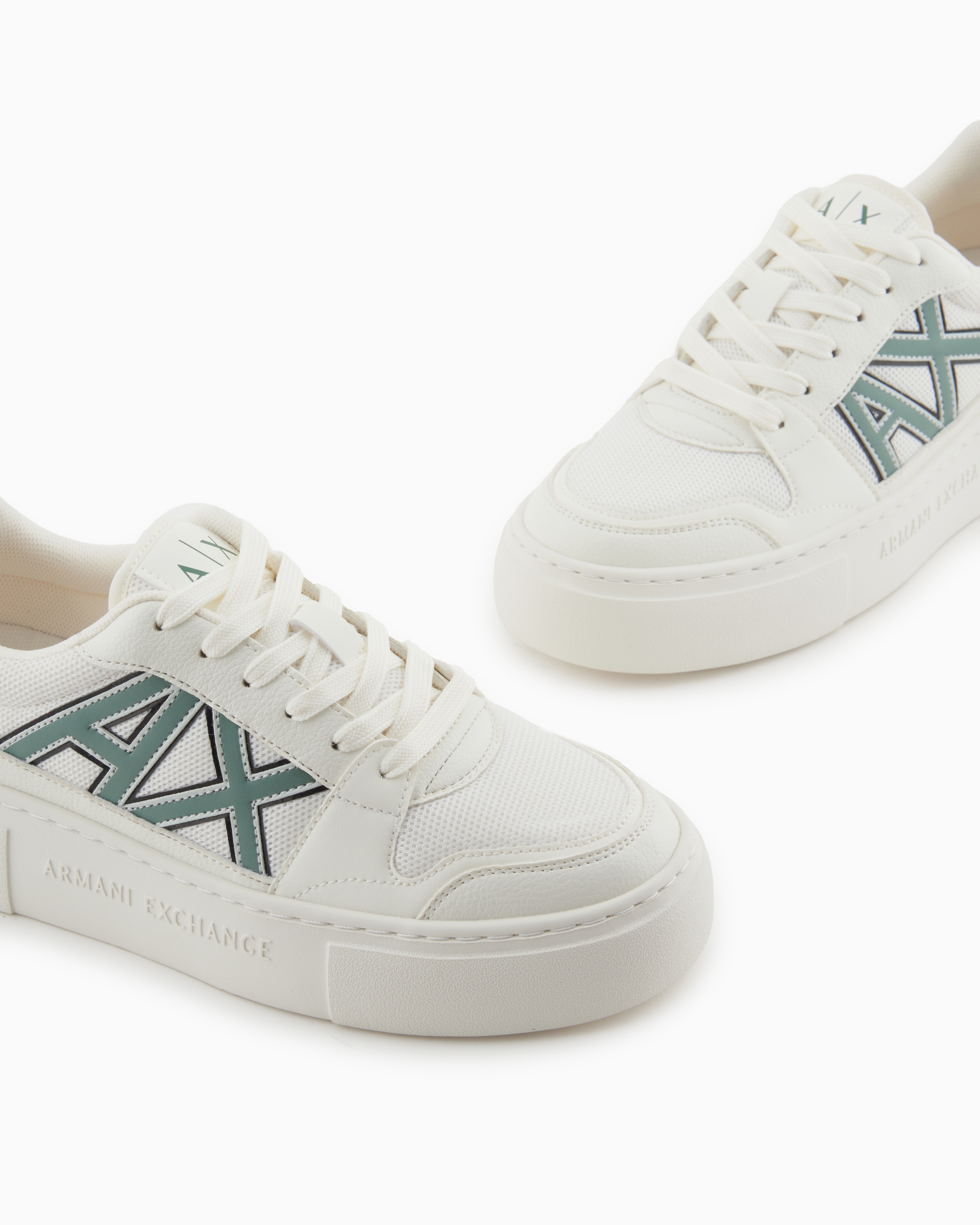 〈美品〉ARMANI EXCHANGE【24cm】ダットスニーカー グリーン 美品〉ARMANI EXCHANGE【24cm】ダットスニーカー グリーン