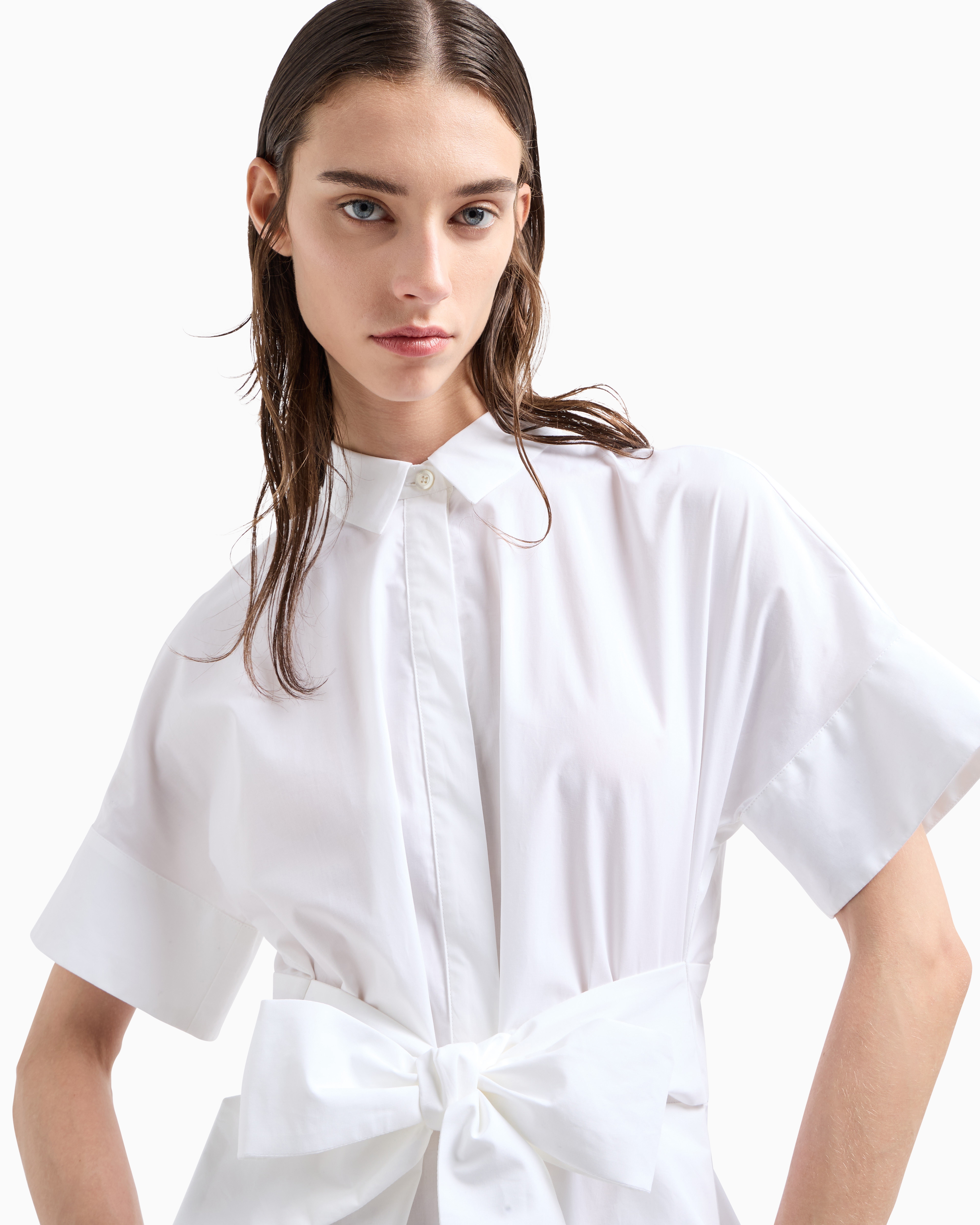Emporio Armani Official Store Robe-chemisier En Popeline Avec Ceinture Bandeau Capsule Saint-valentin In Blanc