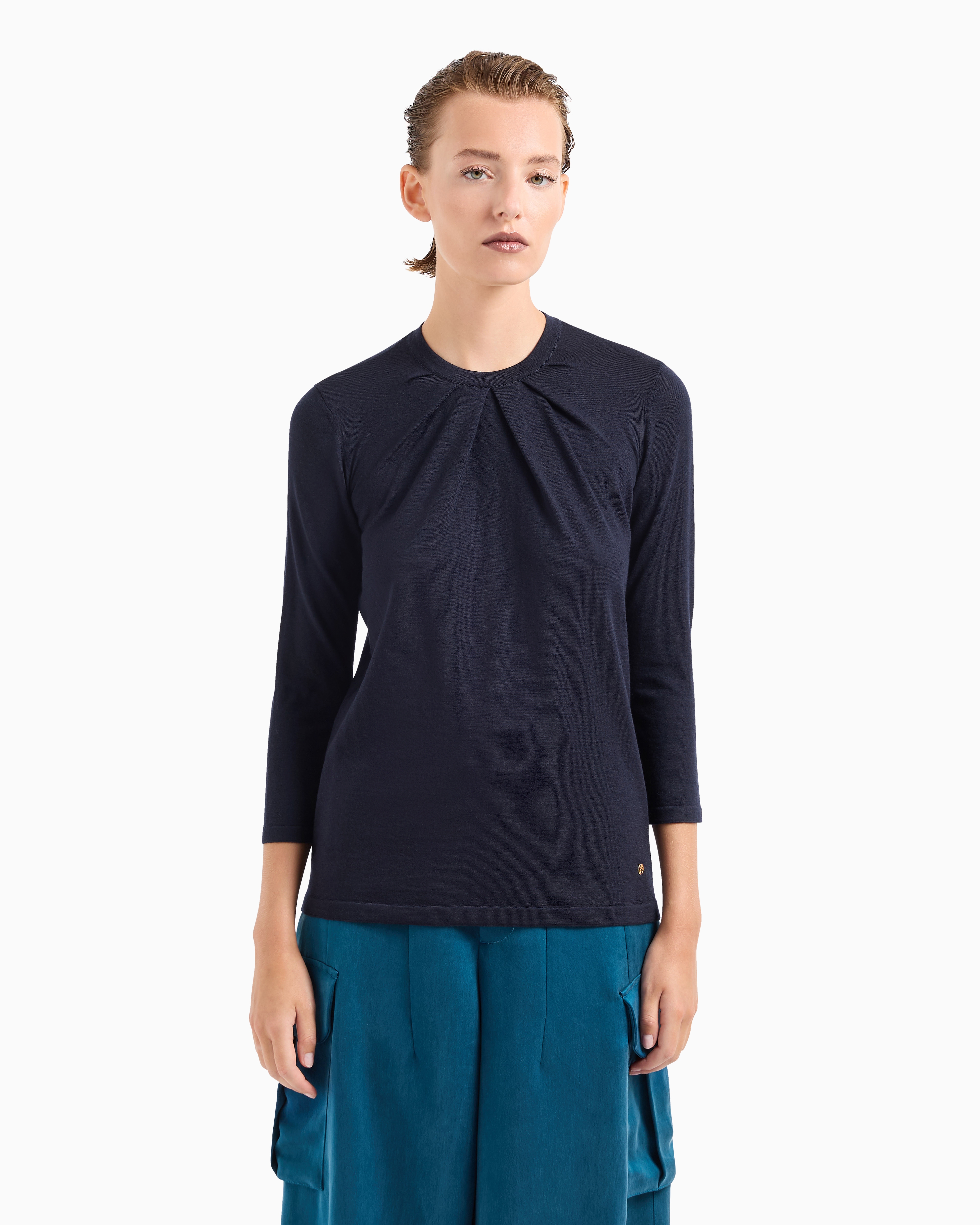 Shop Giorgio Armani Virgin-wool, Crew-neck Jumper In Blau