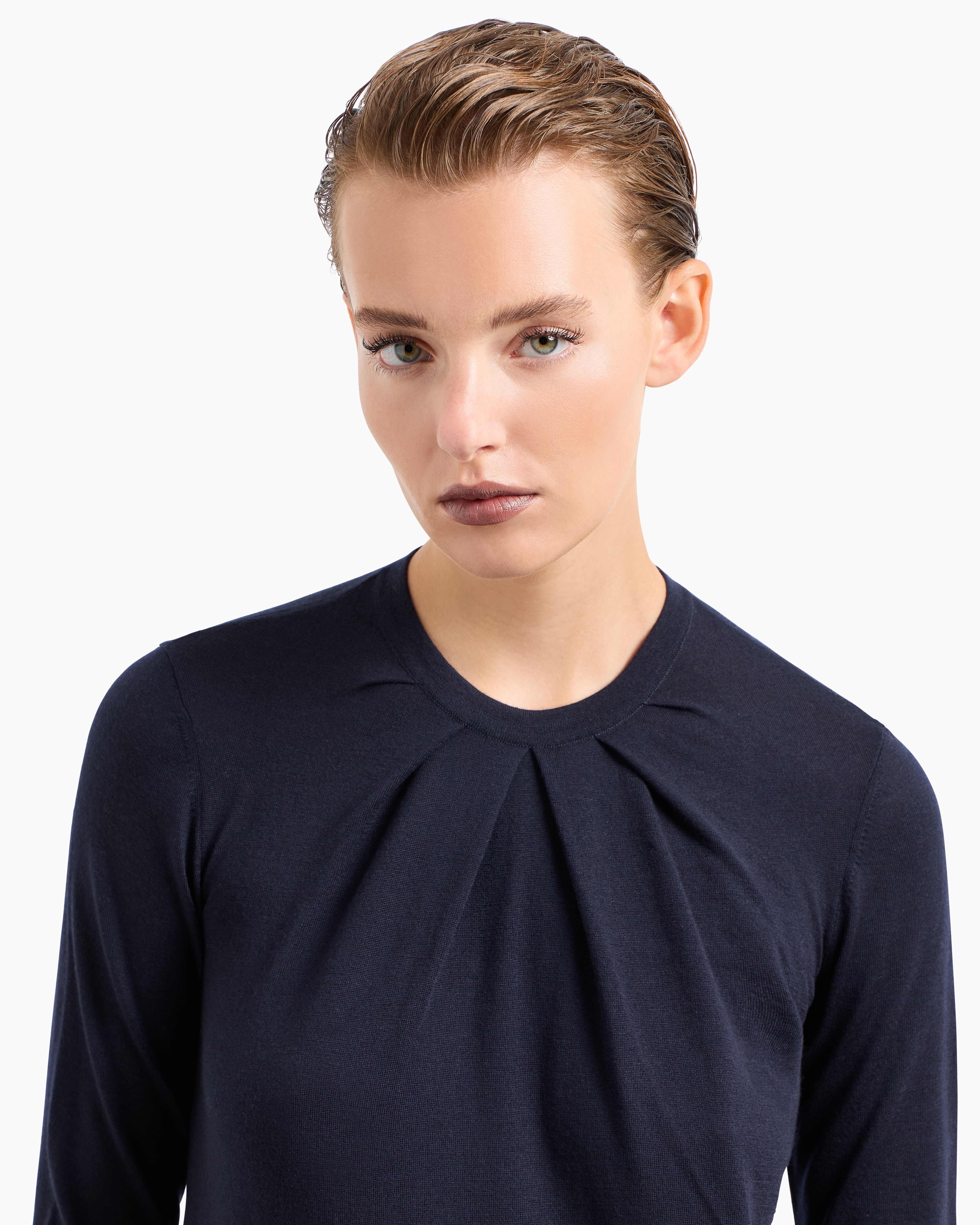 Shop Giorgio Armani Virgin-wool, Crew-neck Jumper In Blau