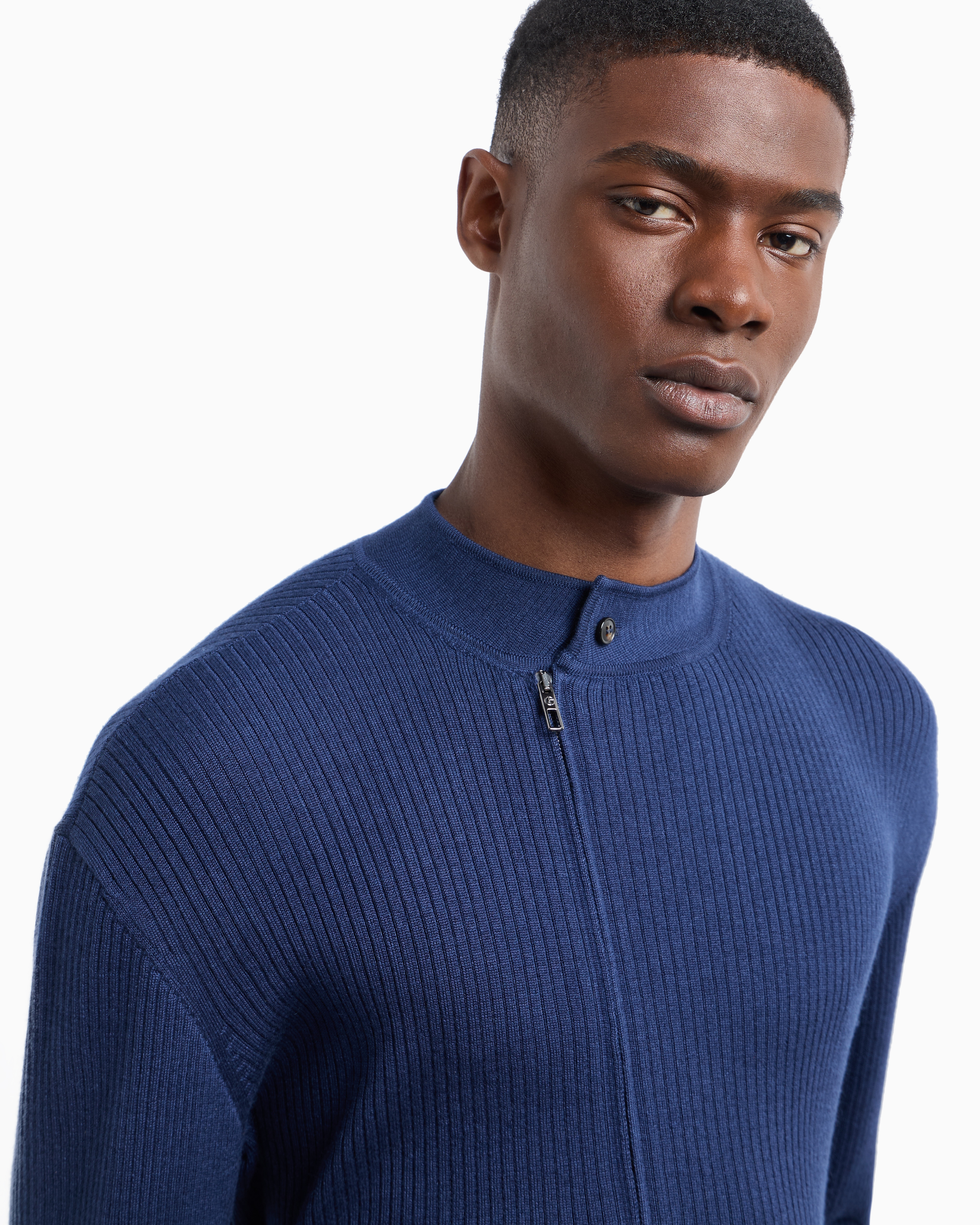 Giorgio Armani Ribbed Cashmere And Silk Zip-up Cardigan In Blue