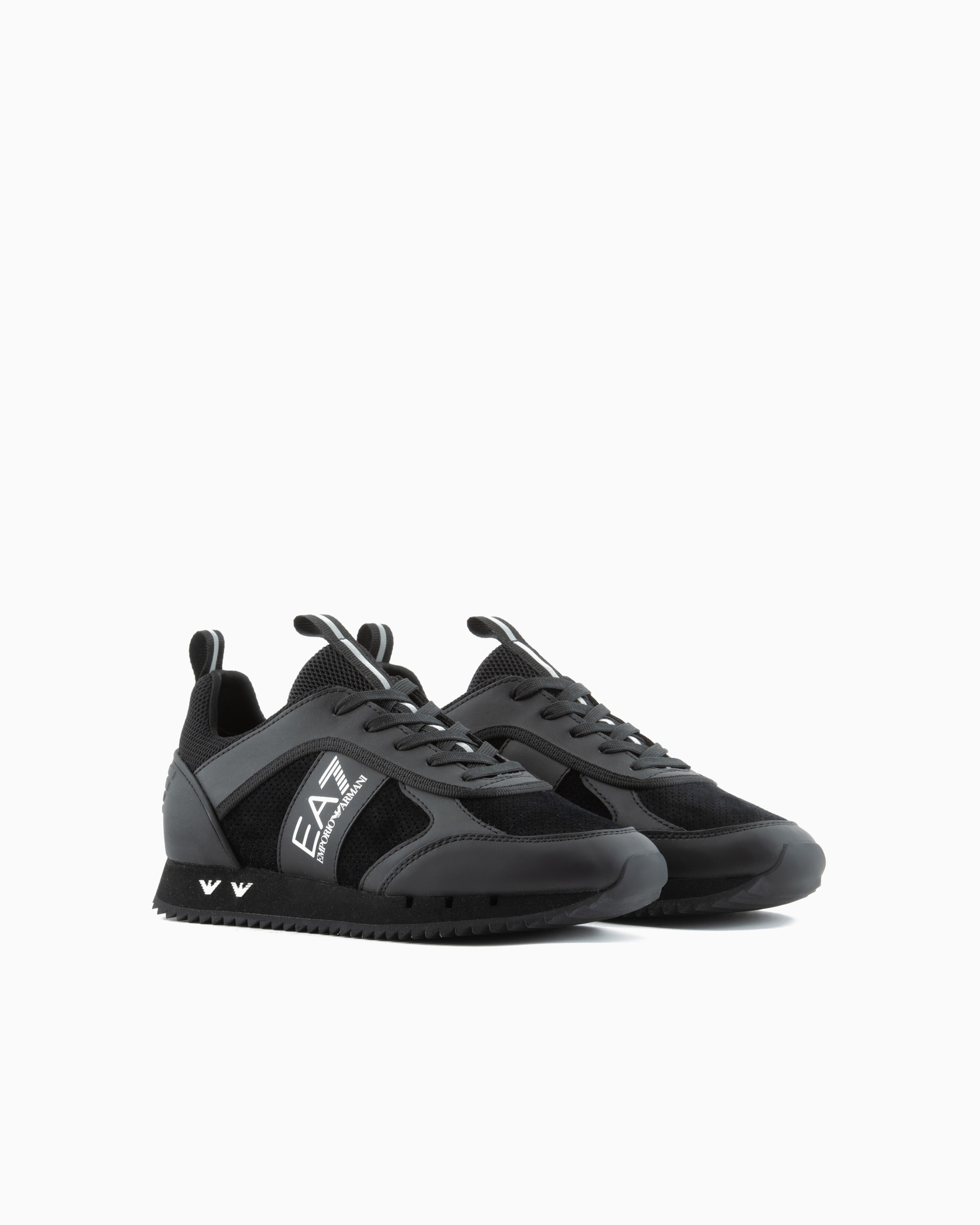スニーカー EA7 X8X094 XK239 LOGO-PRINT MESH-PANELLING Sneakers EA7 EMPORIO ARMANI X8X094-XK239 trainers Black | Dressinn