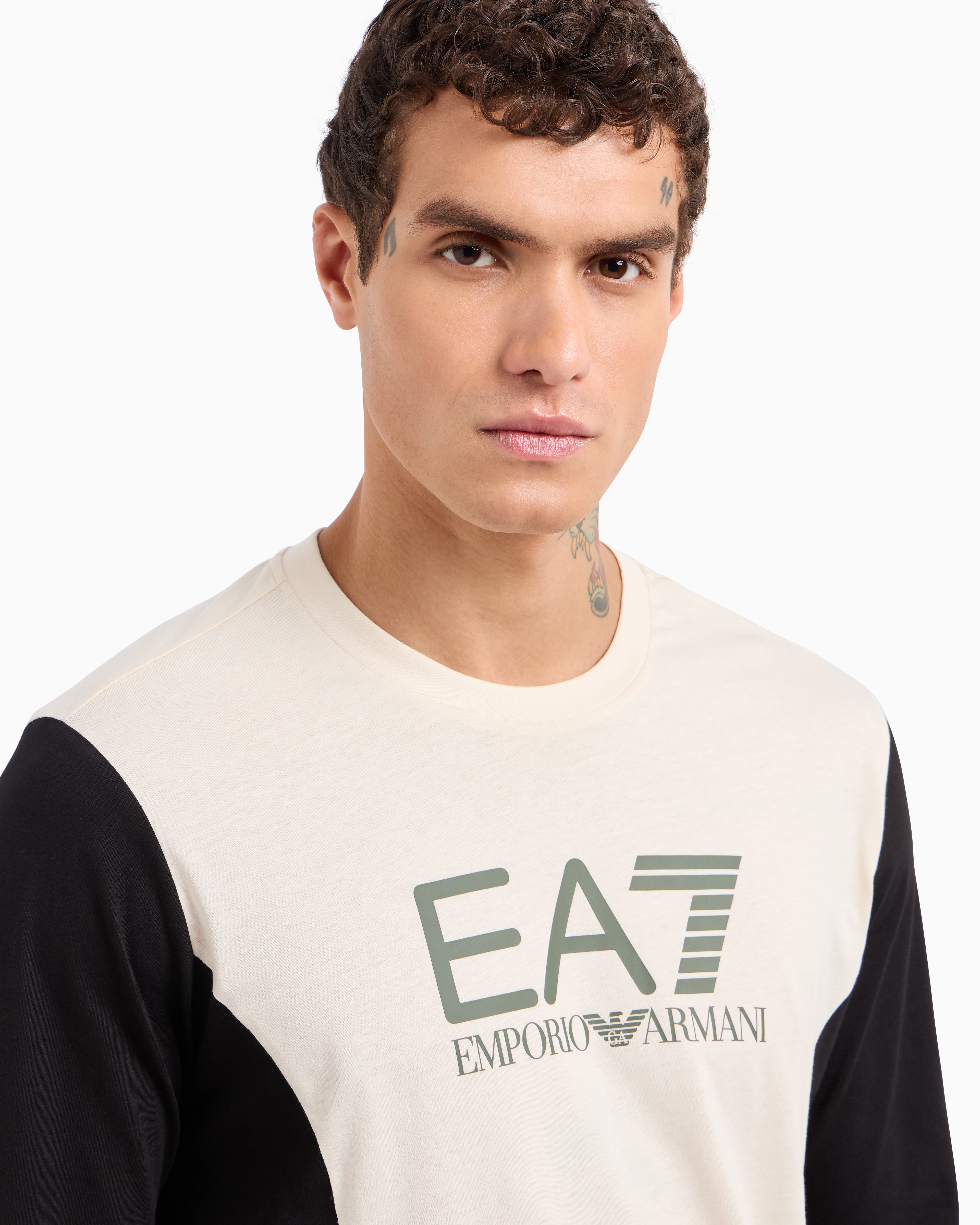 Ea7 Athletic Colour Block Long-sleeved Crew-neck Cotton T-shirt In Beige