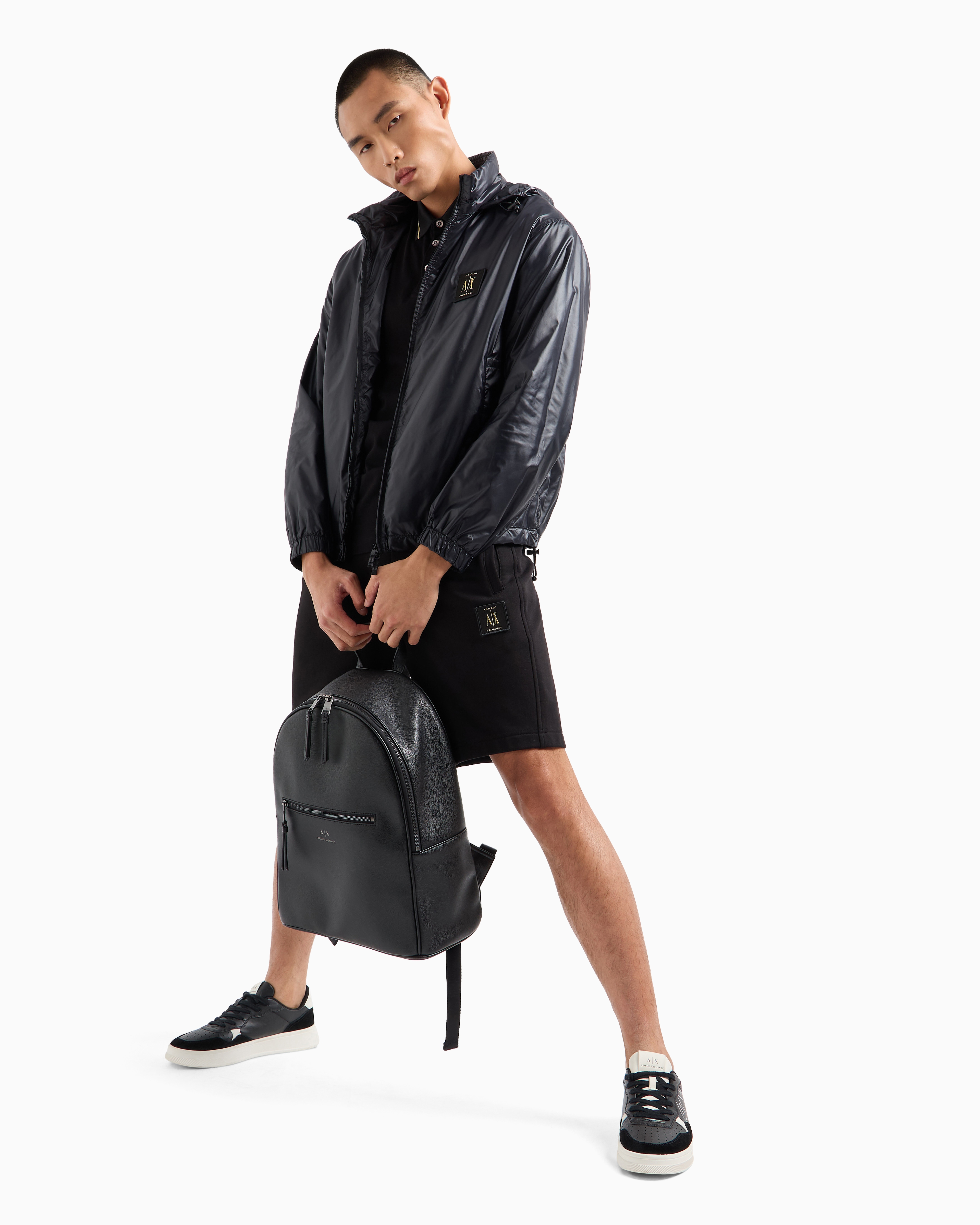 Trousers in flowing fabric