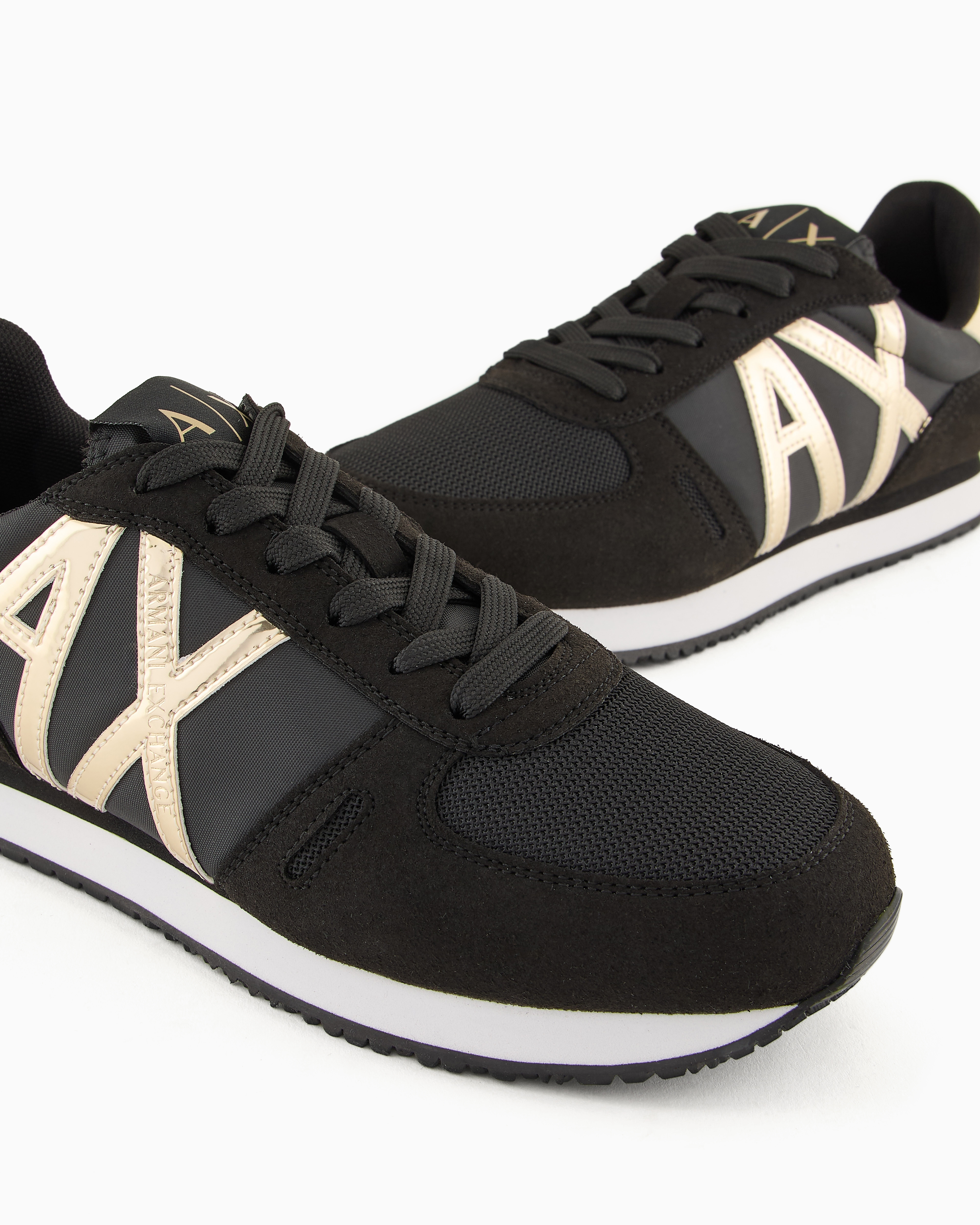 Armani Exchange Side Logo-print Sneakers In Black