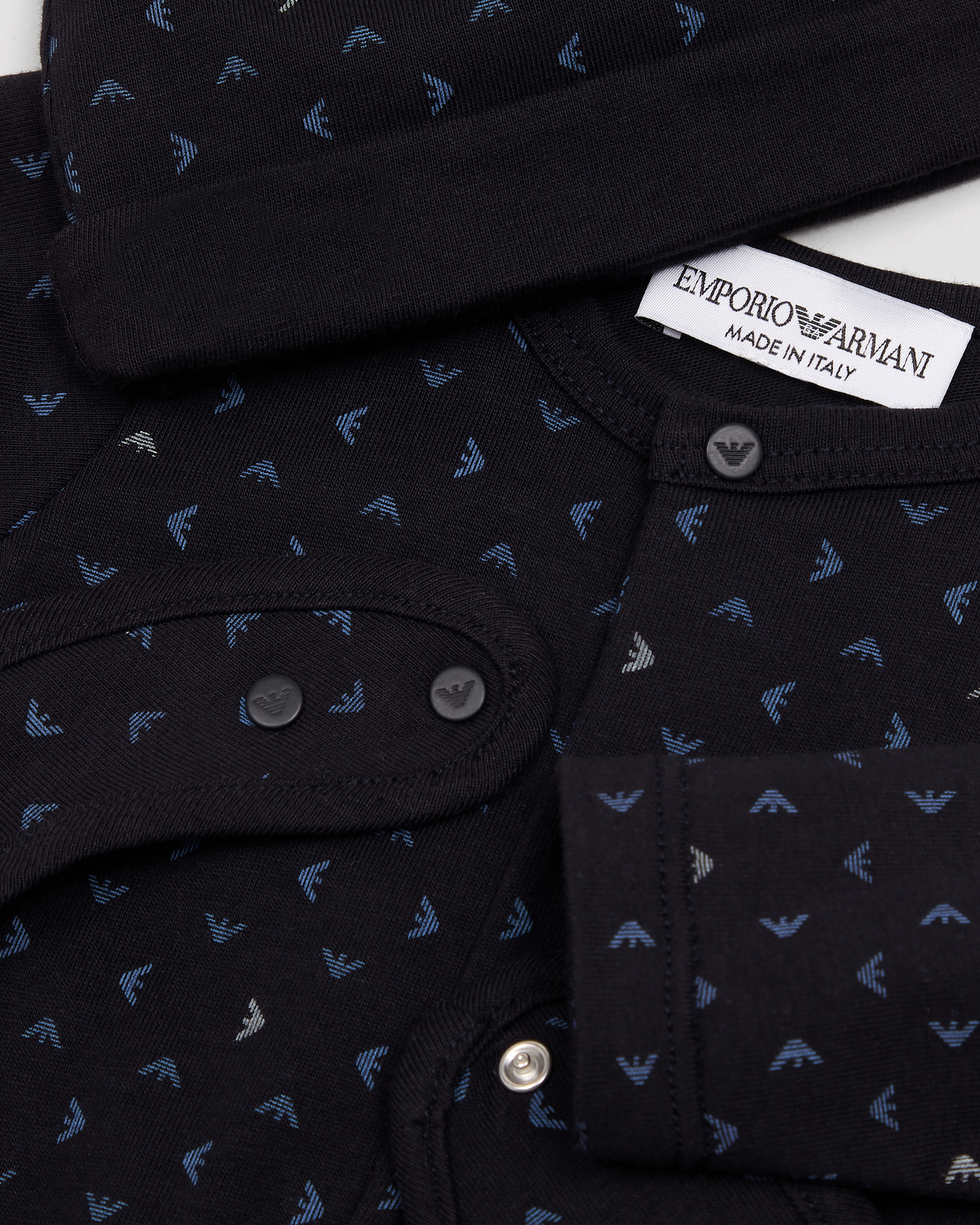 Emporio Armani Gift Set Of An All-over Op-art Eagle Onesie, Bib And Beanie In Blue