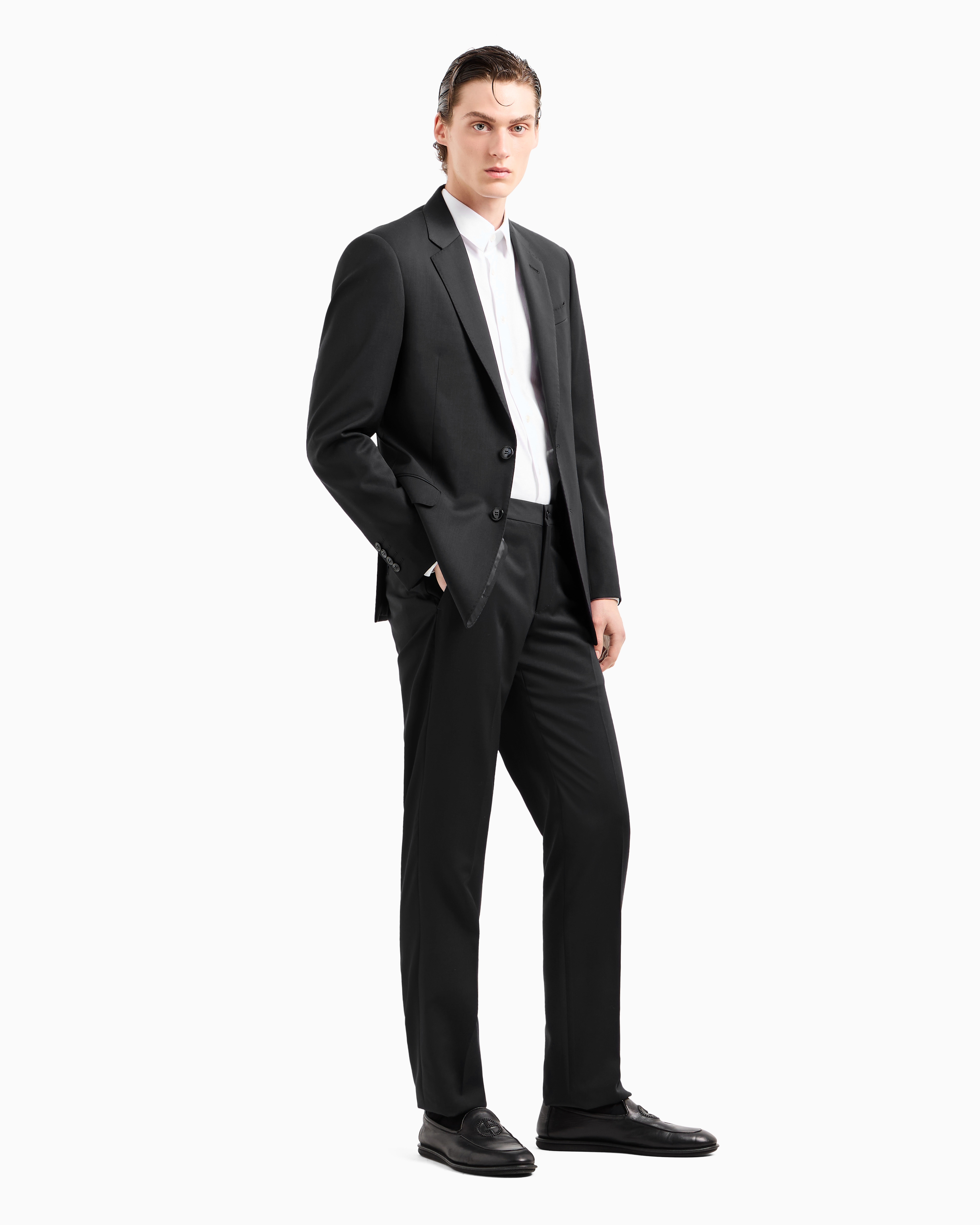 GIORGIO ARMANI SINGLE-BREASTED, WATER-REPELLENT WOOL SUIT FROM THE SOFT LINE