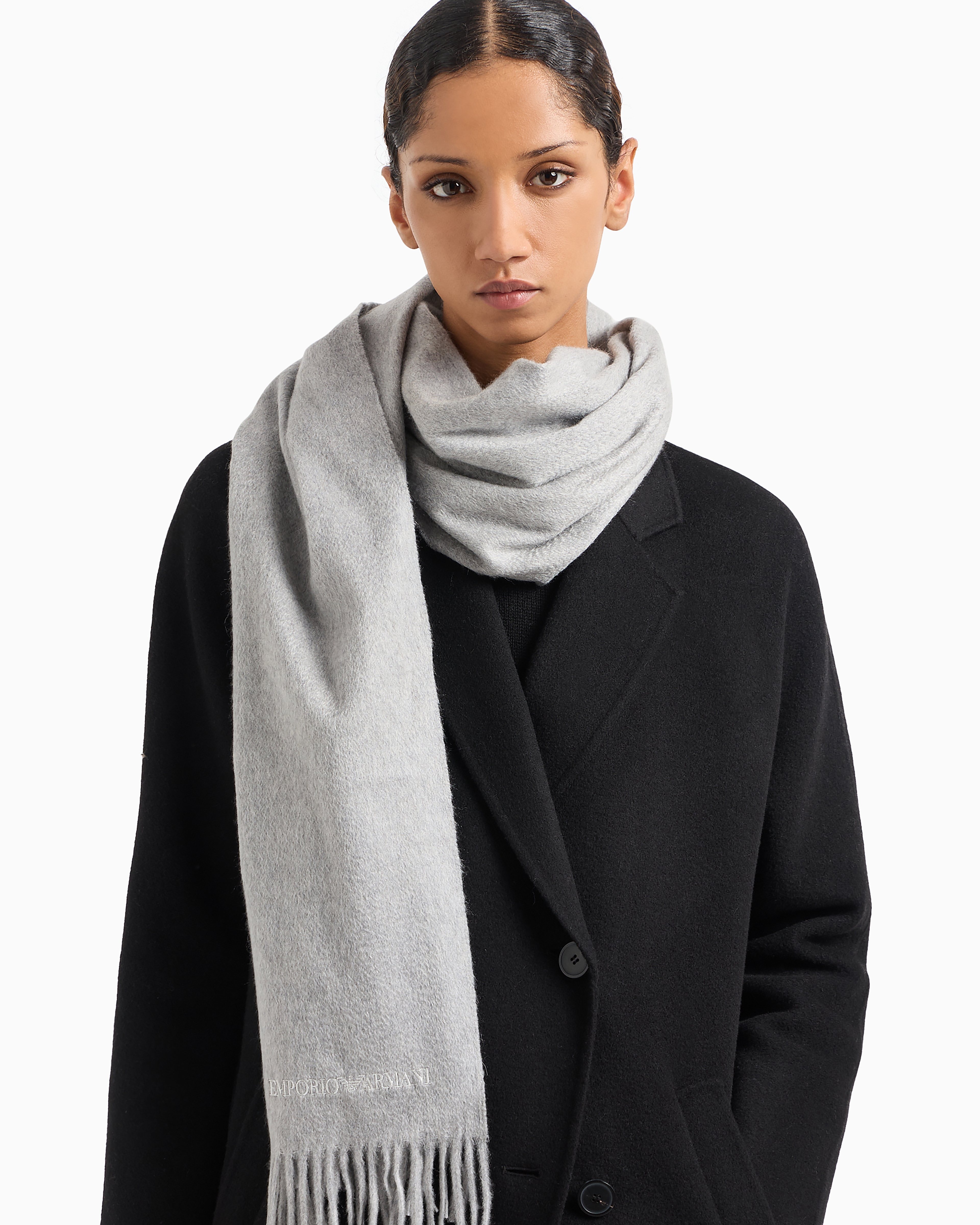 Emporio Armani Pure Cashmere Stole In Grey