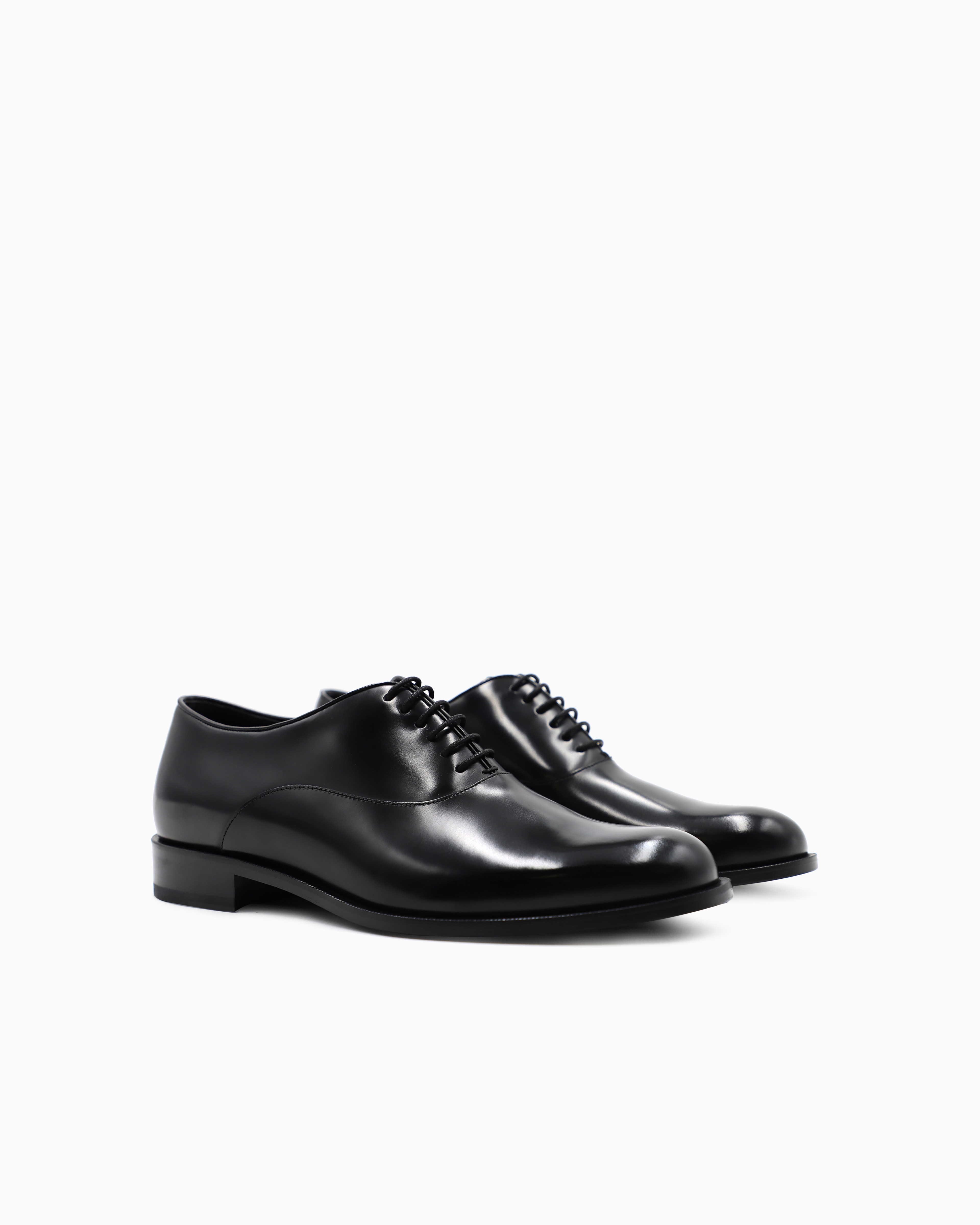 Giorgio Armani Almond Toe Lace-up Leather Shoes In Black