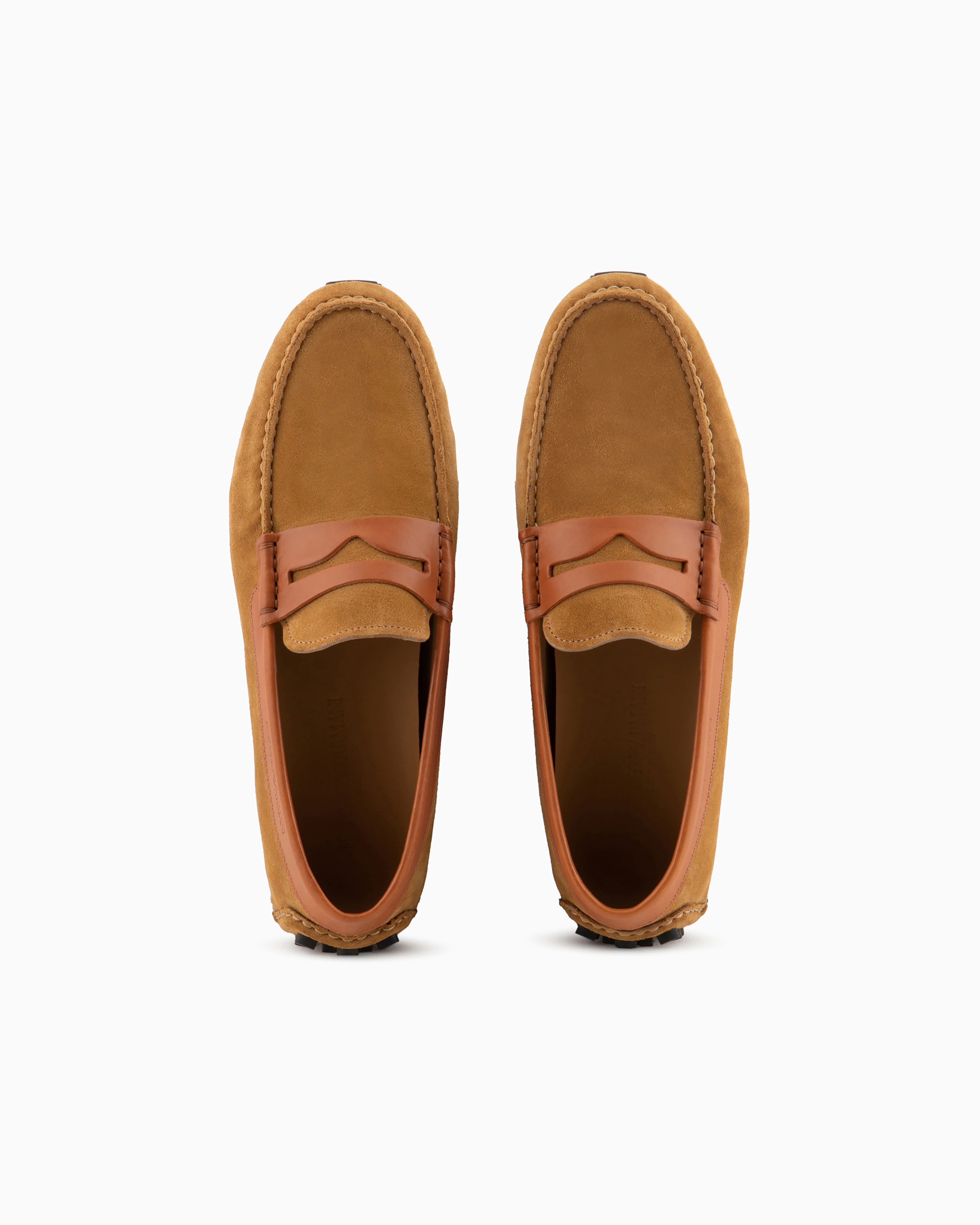 Emporio Armani Official Store Crust Leather Driving Loafers In Buff