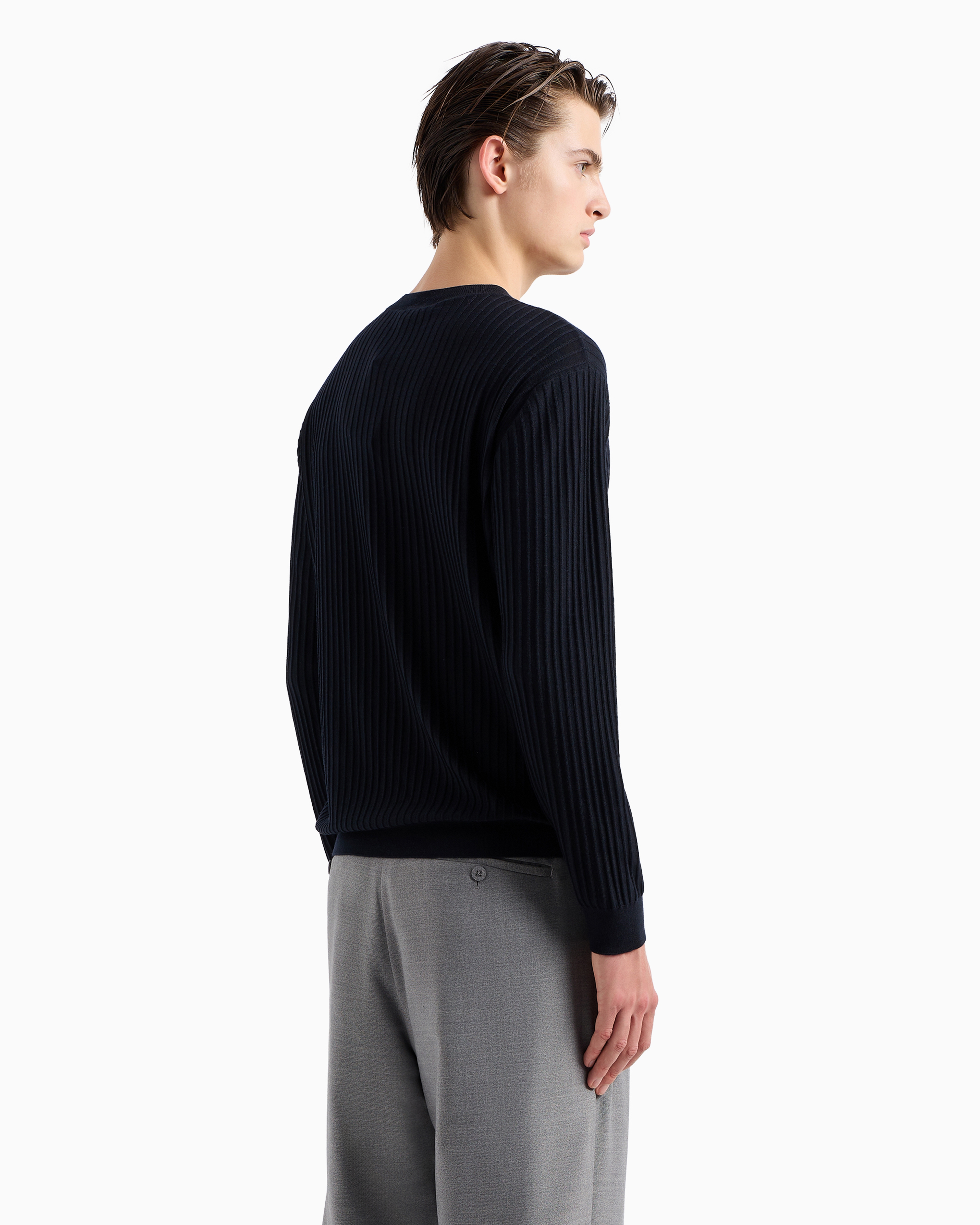 EMPORIO ARMANI TRAVEL ESSENTIAL RIBBED-EFFECT VIRGIN-WOOL JUMPER 