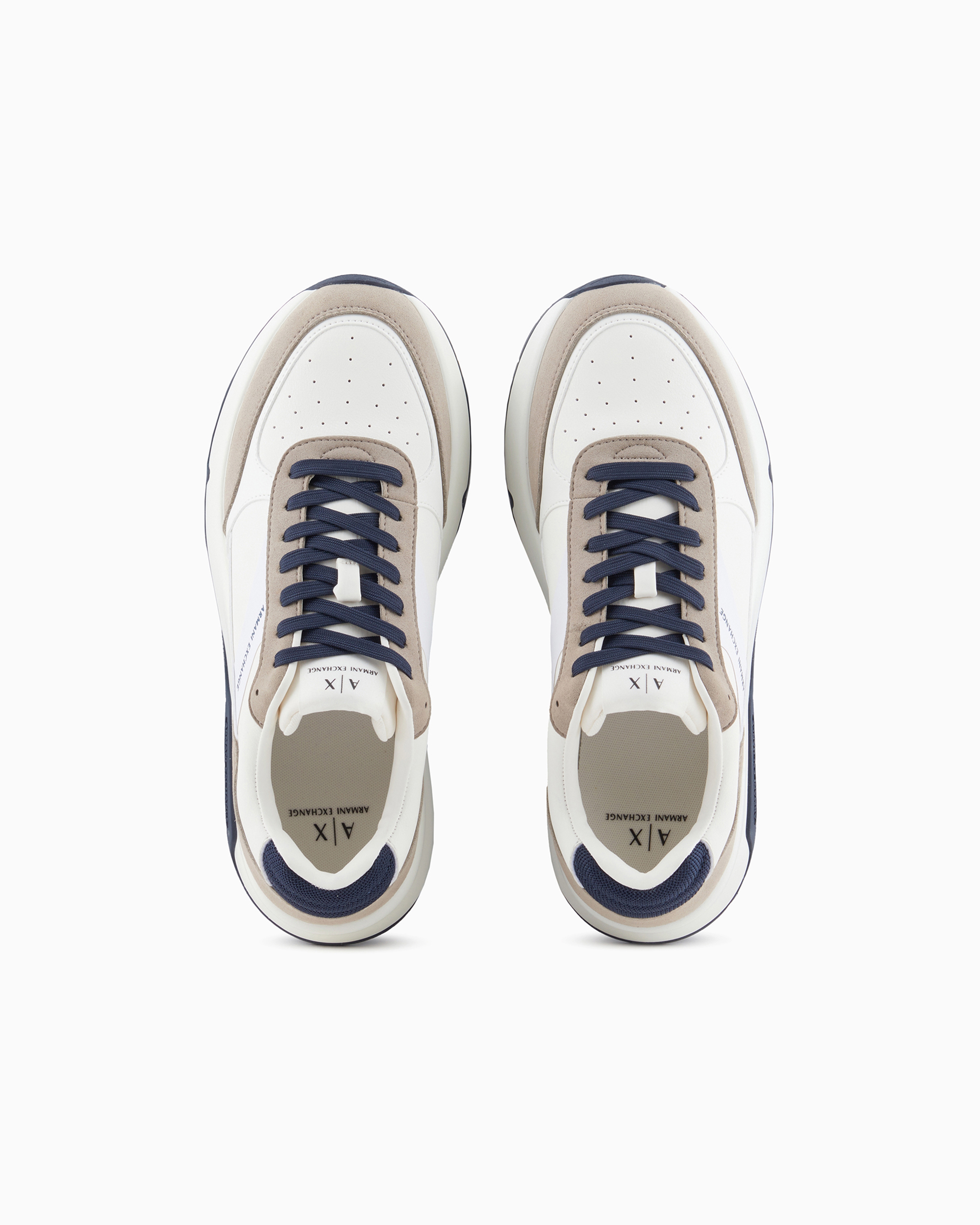 ARMANI EXCHANGE SNEAKERS WITH CONTRASTING DETAILS AND LOGO 