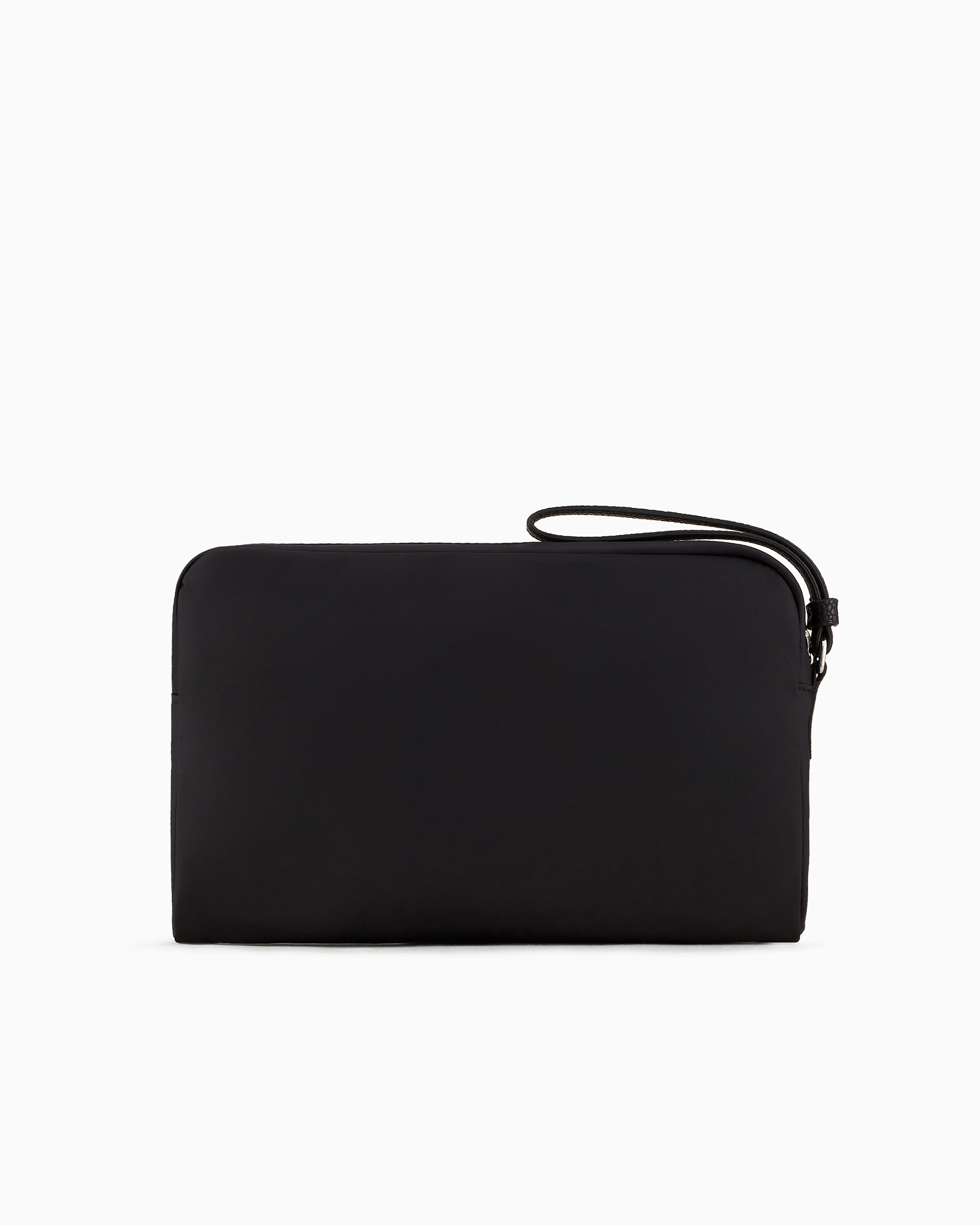 Emporio Armani Official Store Travel Essential Mittelgrosses Beauty Case Aus Recyceltem Nylon In Schwarz