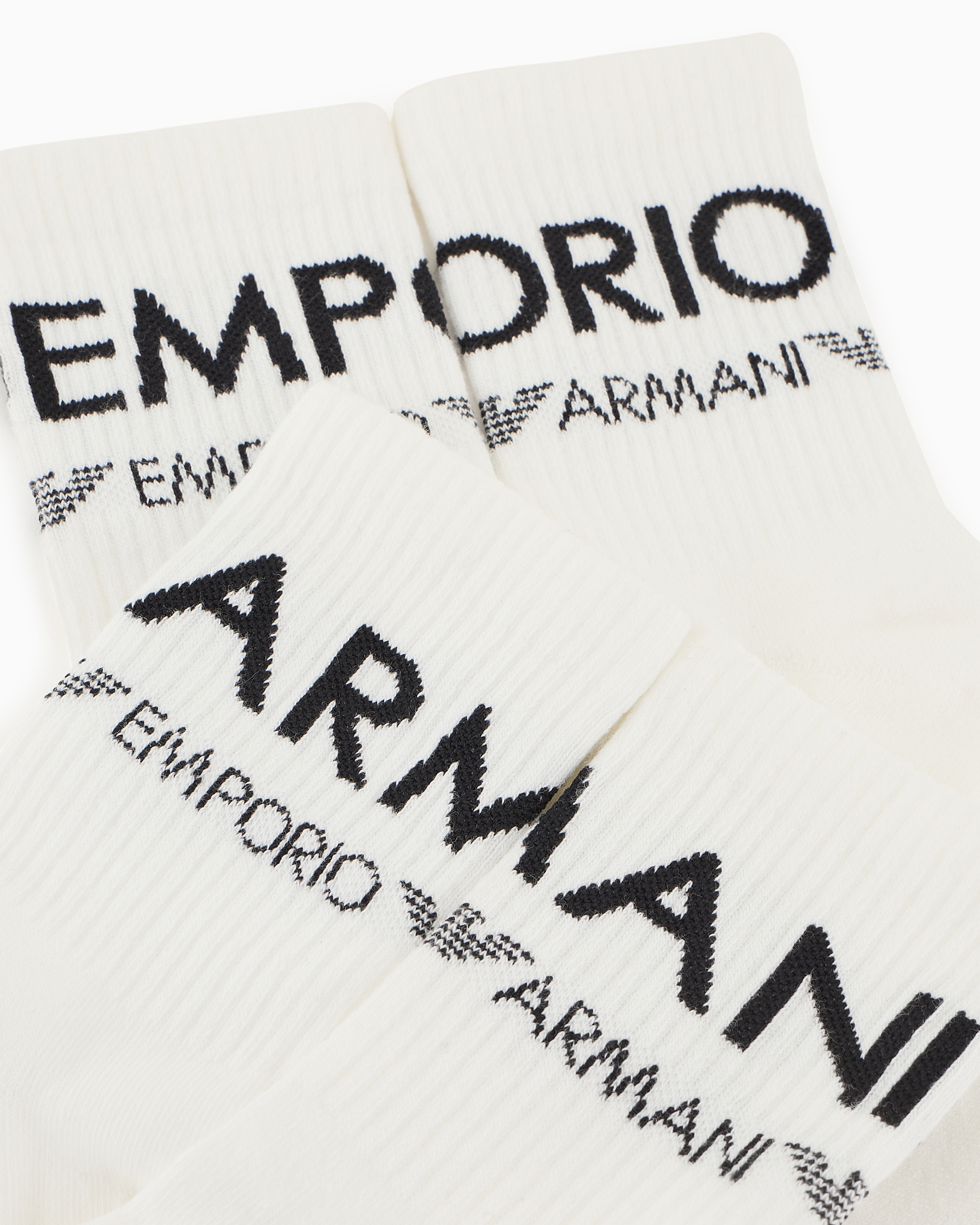 Shop Emporio Armani Sportliche Socken Aus Frottée Mit Logo In Jacquard-verarbeitung Im 2er-pack In Weiss