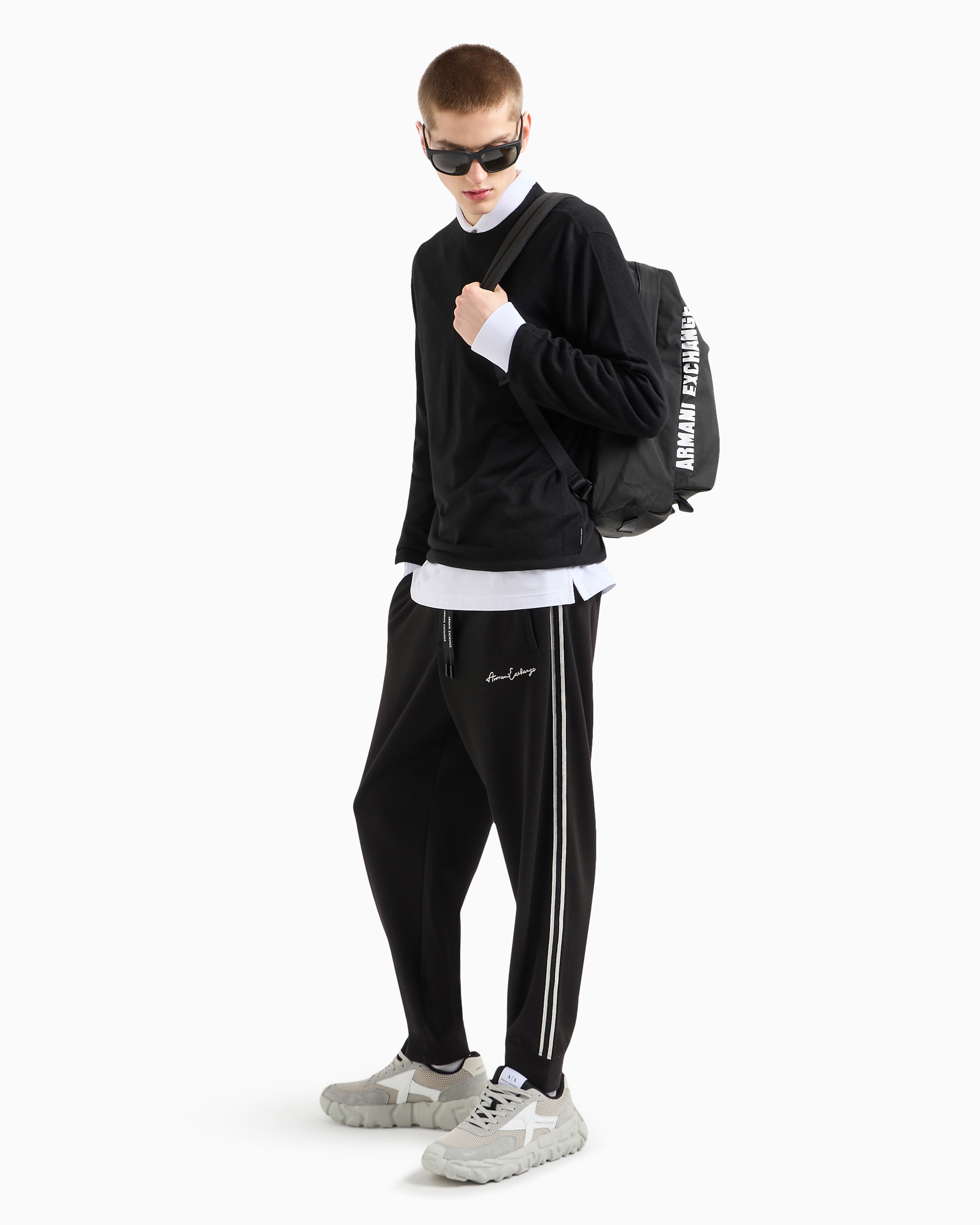 Armani Exchange Official Store Crew-neck Sweater In Wool Blend With Logo On The Chest In Black