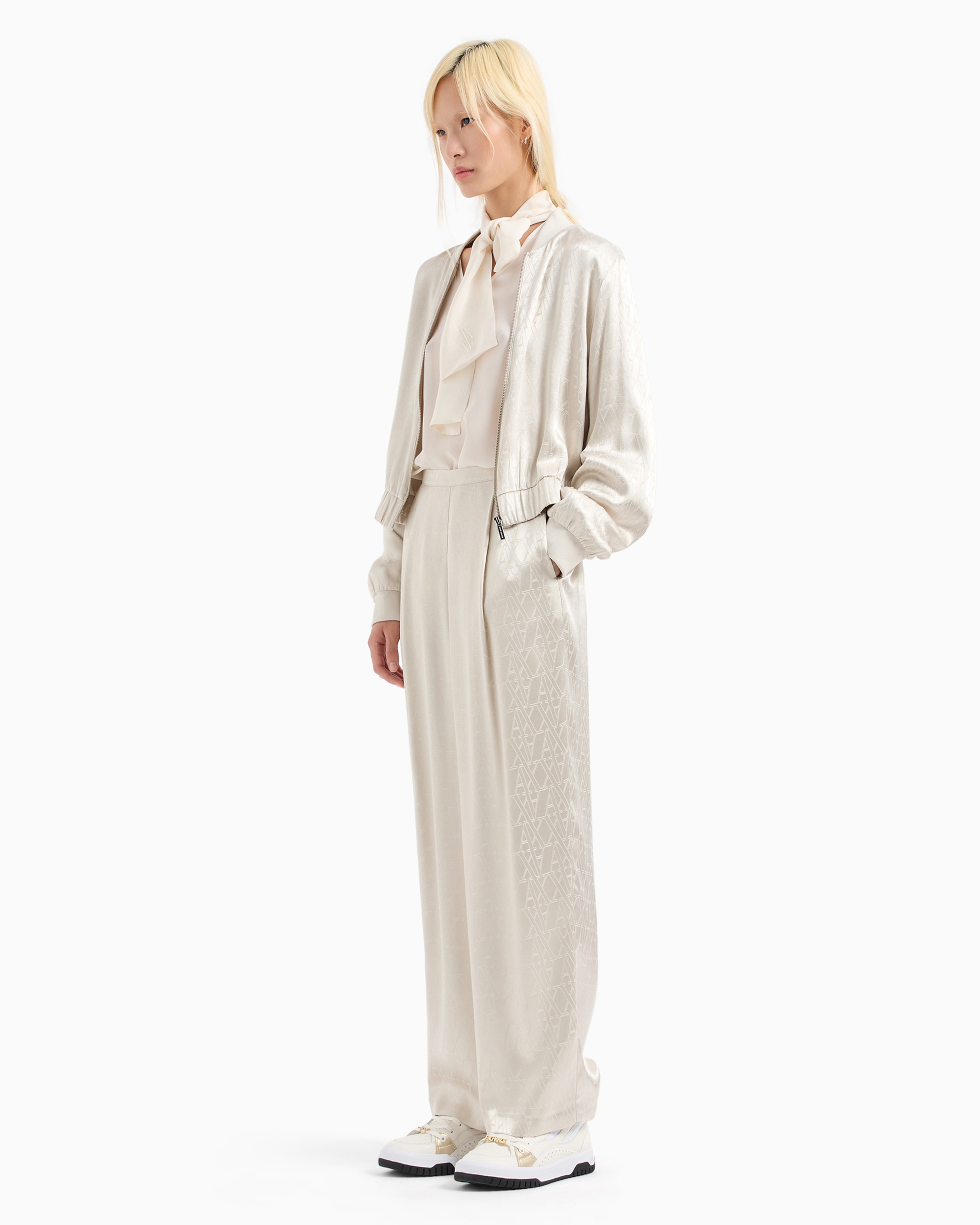 Crepe de chine shirt with bow | Armani Exchange