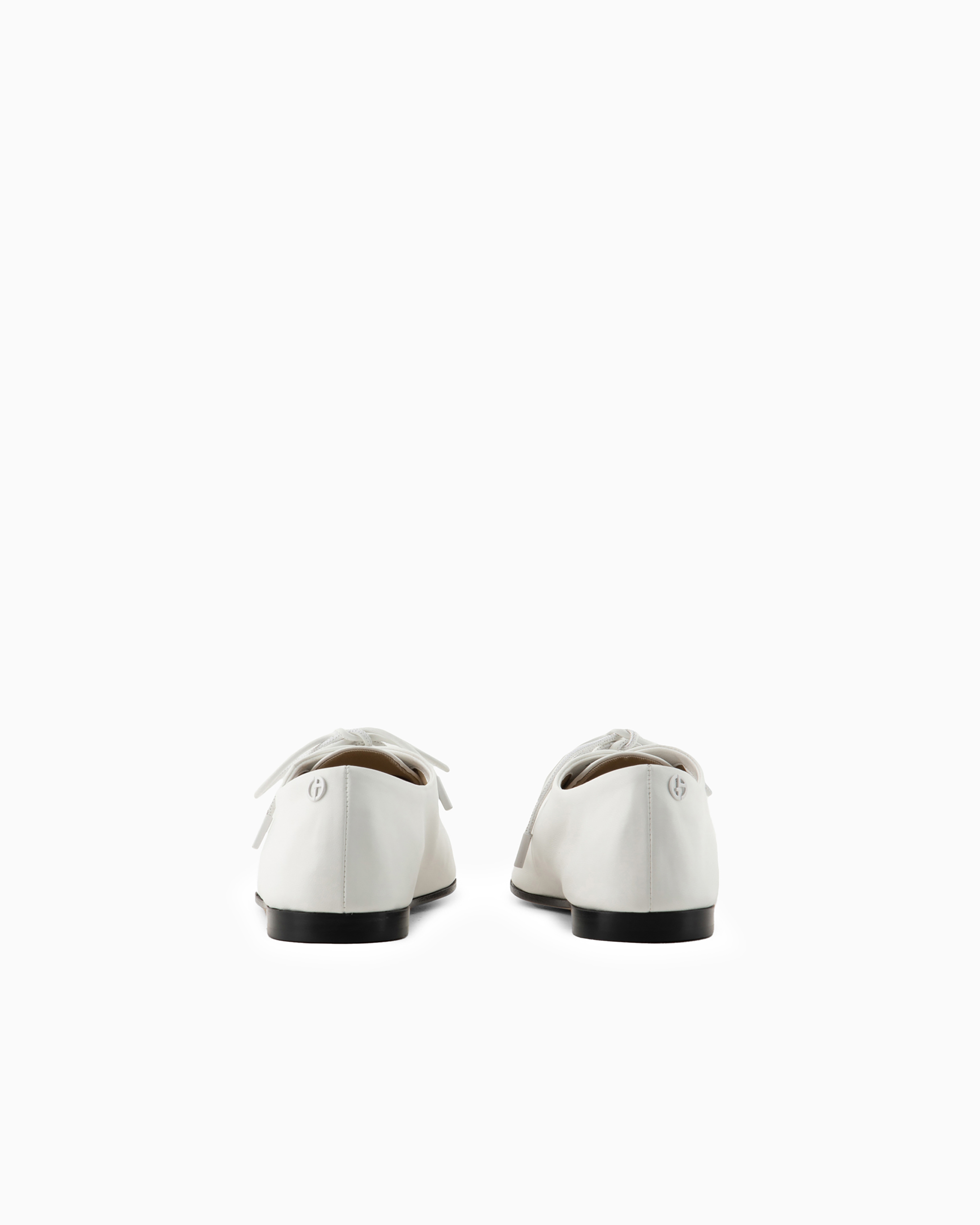 Giorgio Armani Official Store Nappa-leather Lace-ups In Milky White