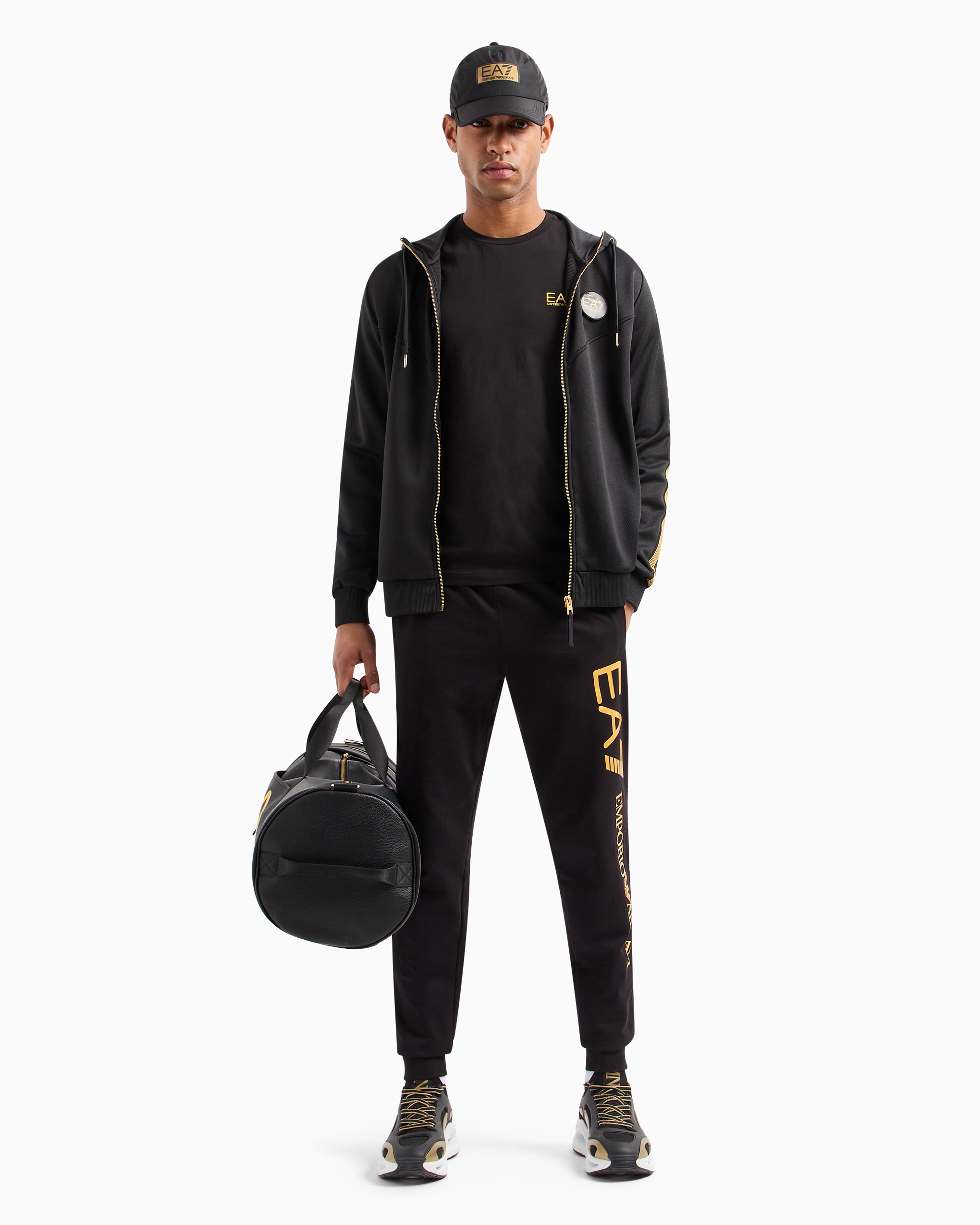 Ea7 Sweatpants In Black