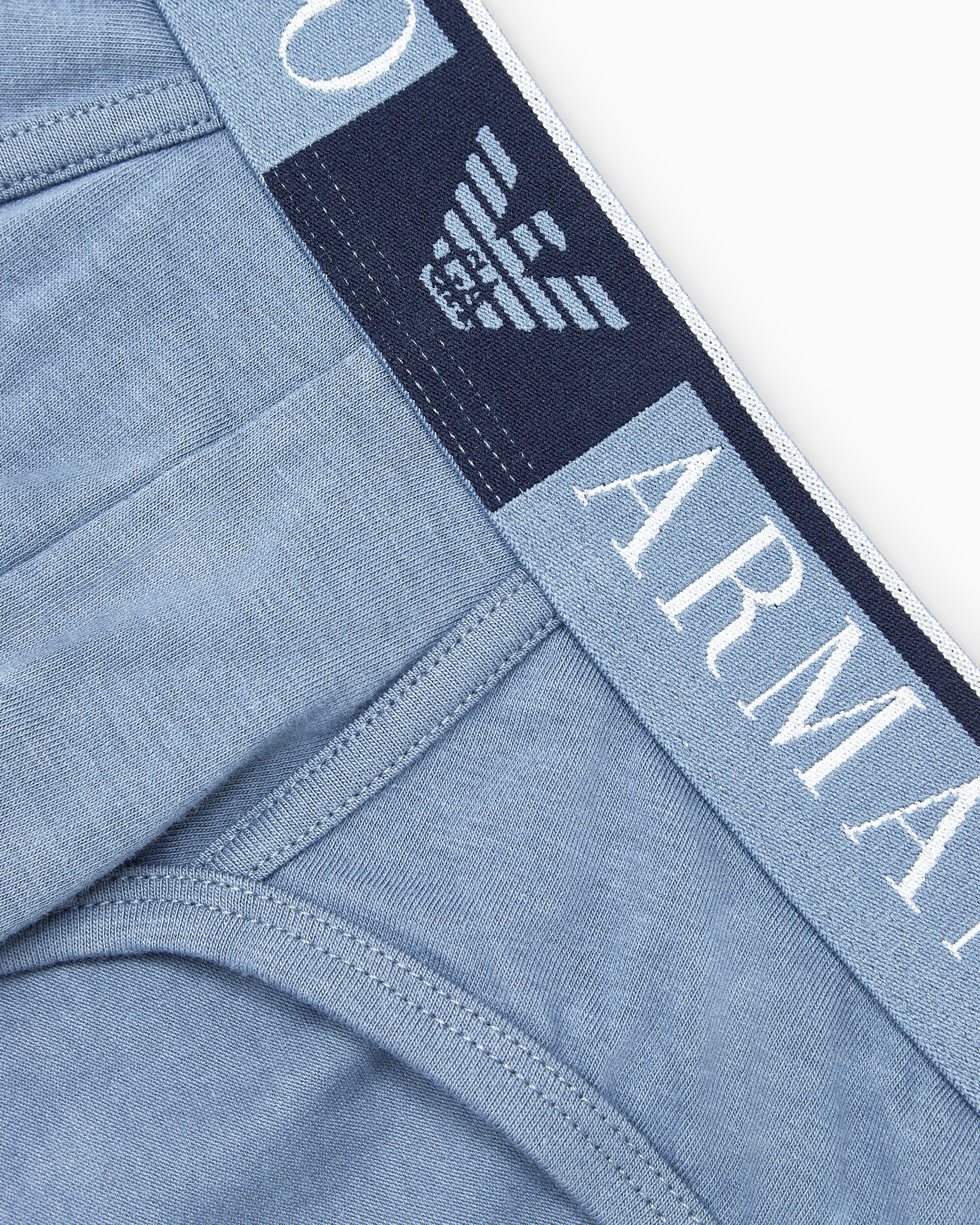 Shop Emporio Armani Asv Slip Aus Bio-baumwolle Mit Adler-logo In Hellblau