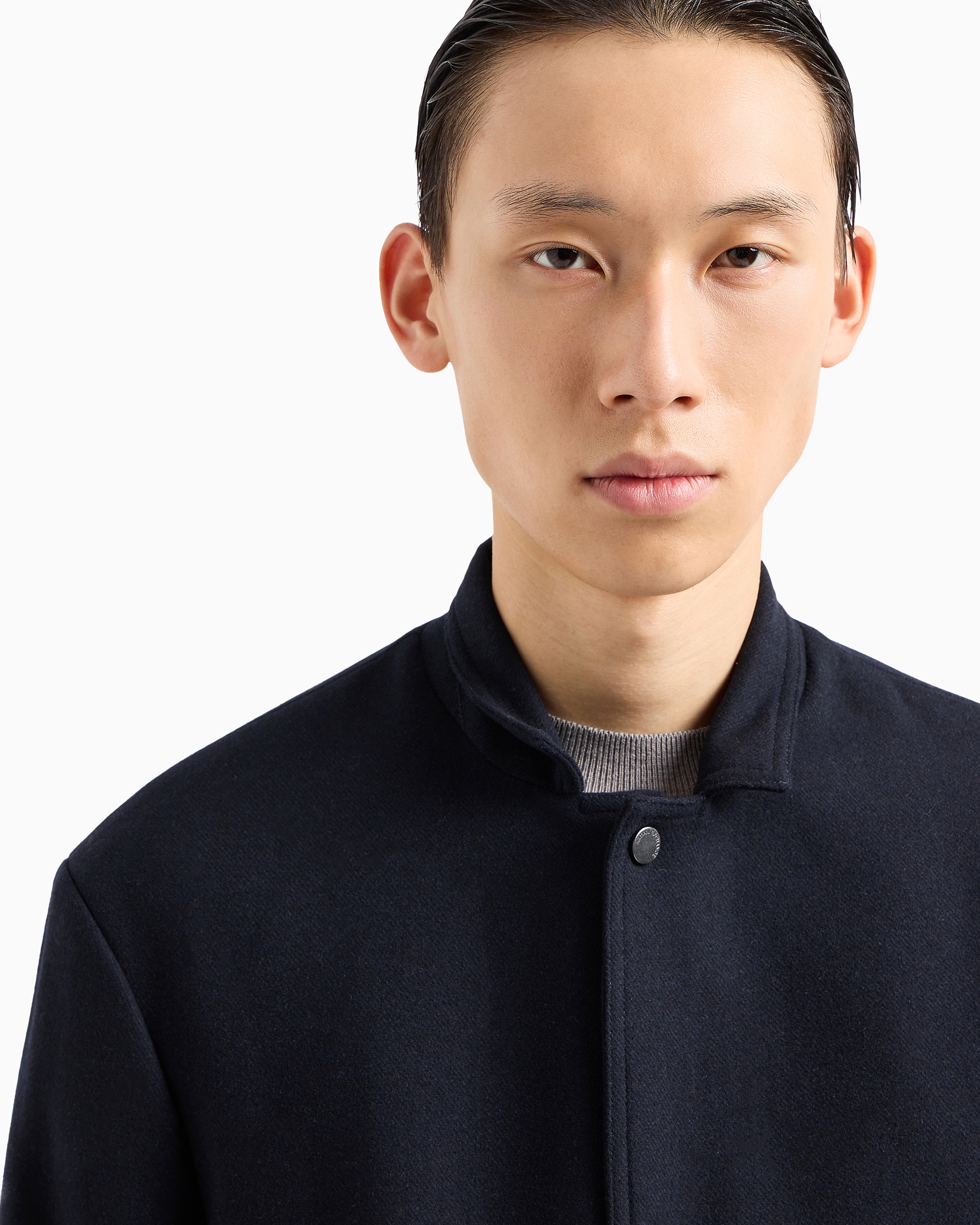 Single-breasted jacket with buttons and zip