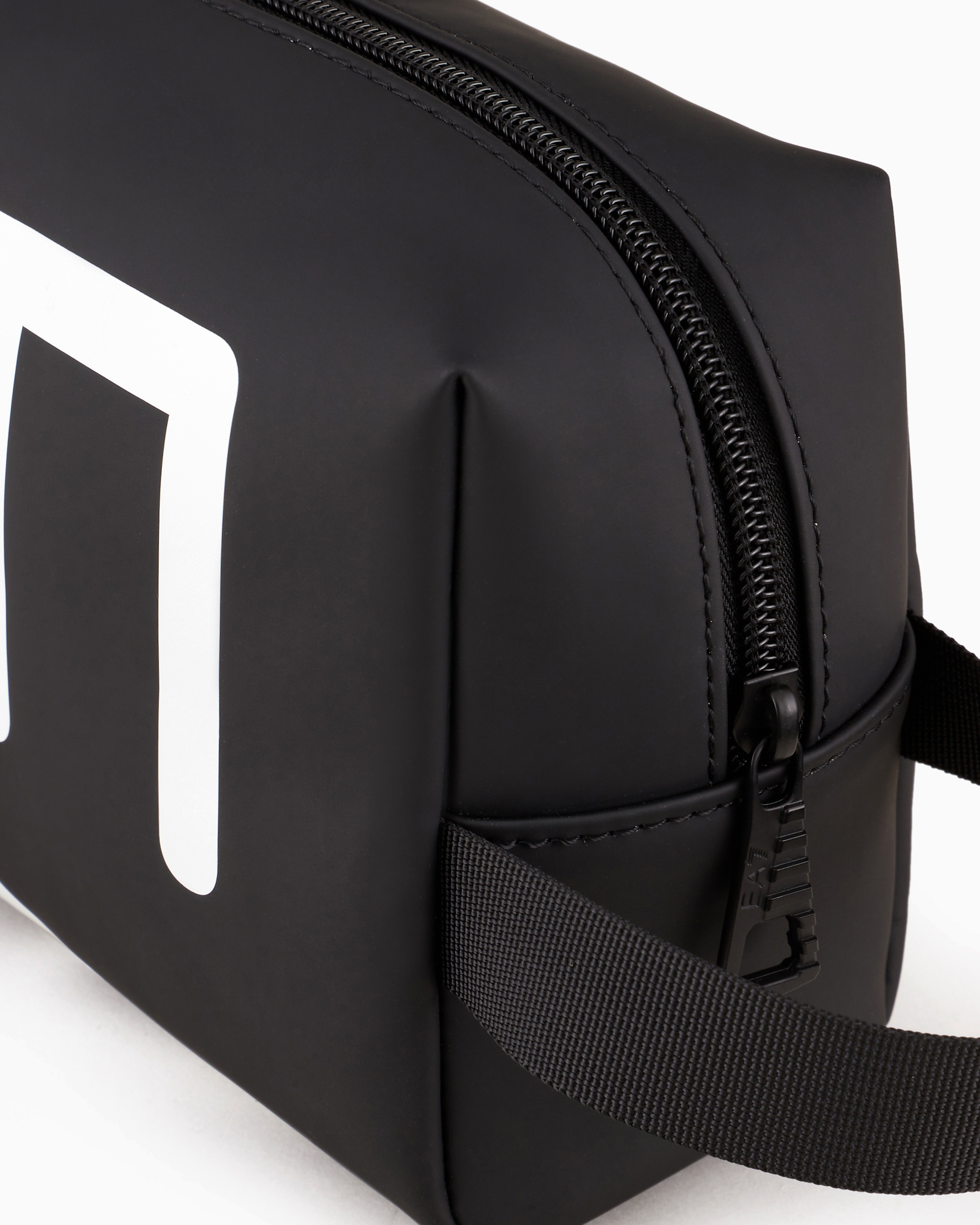 Ea7 Official Store Washbag With Oversized Logo In Black