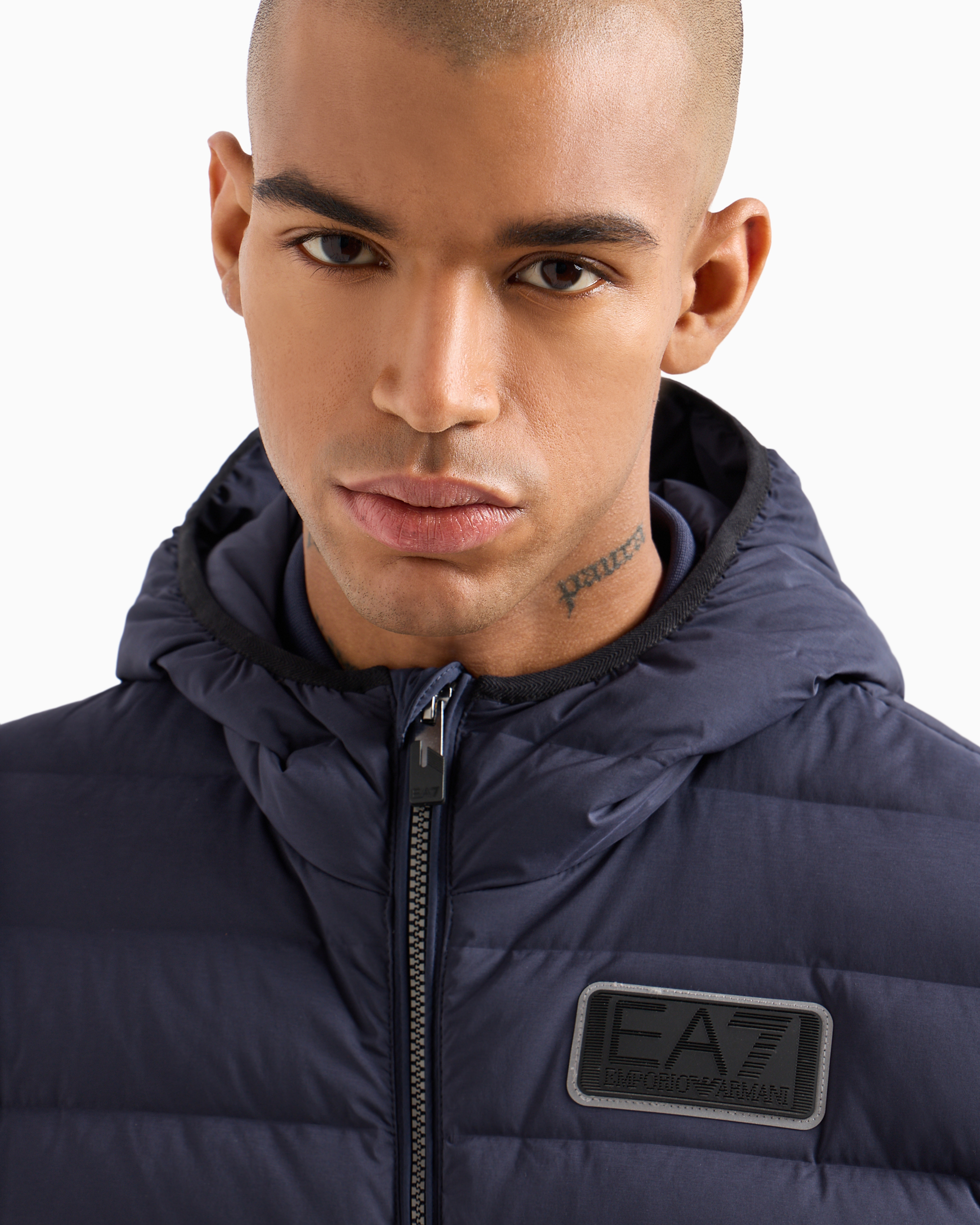 Down Jacket With Hood In Technical Fabric Cod 6dpb16 Pnhaz 1562