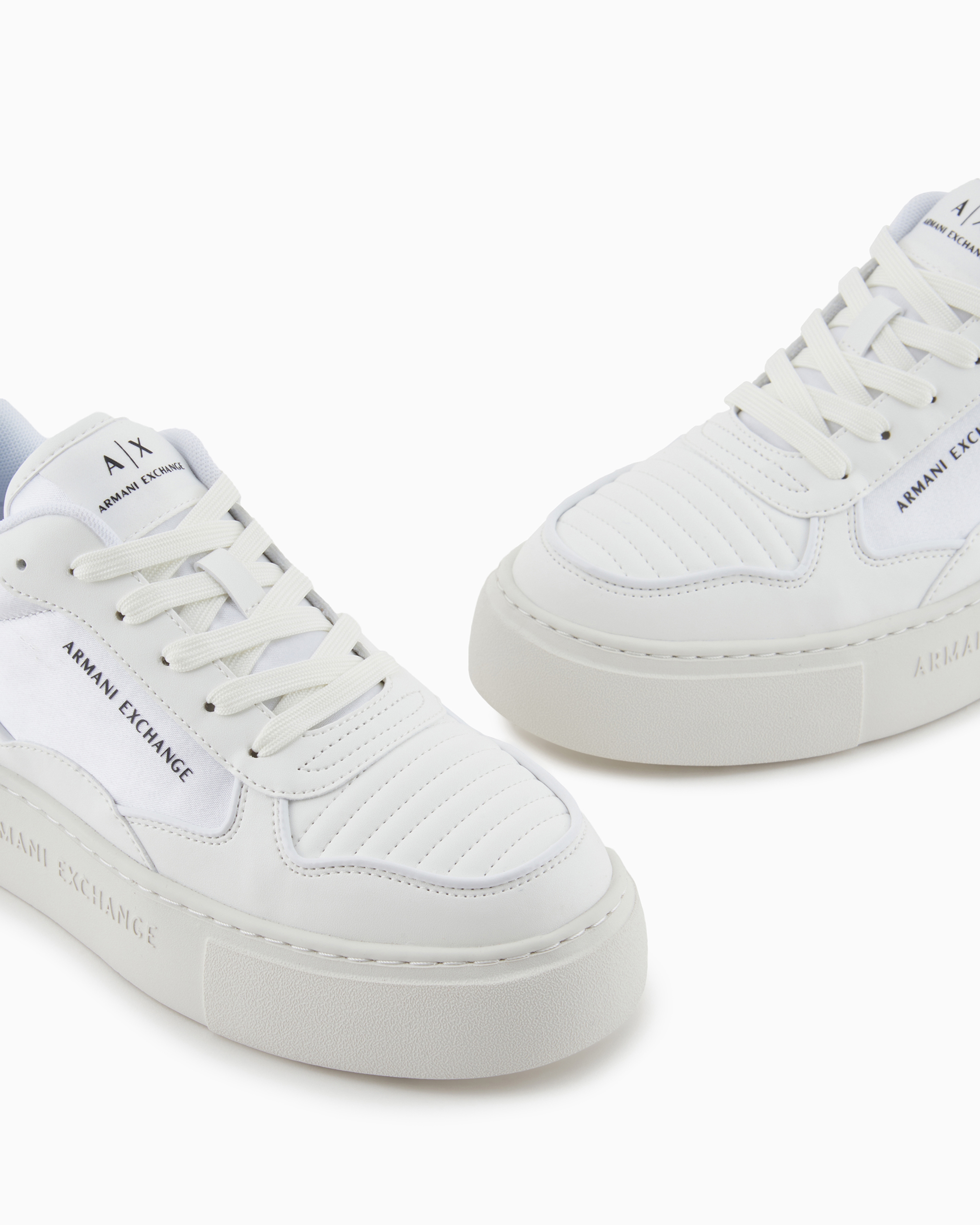 スニーカー ARMANI EXCHANGE Men Sneakers White XUX199XV800 K488 XDX161_XV889_U273_A_FW2024.jpg