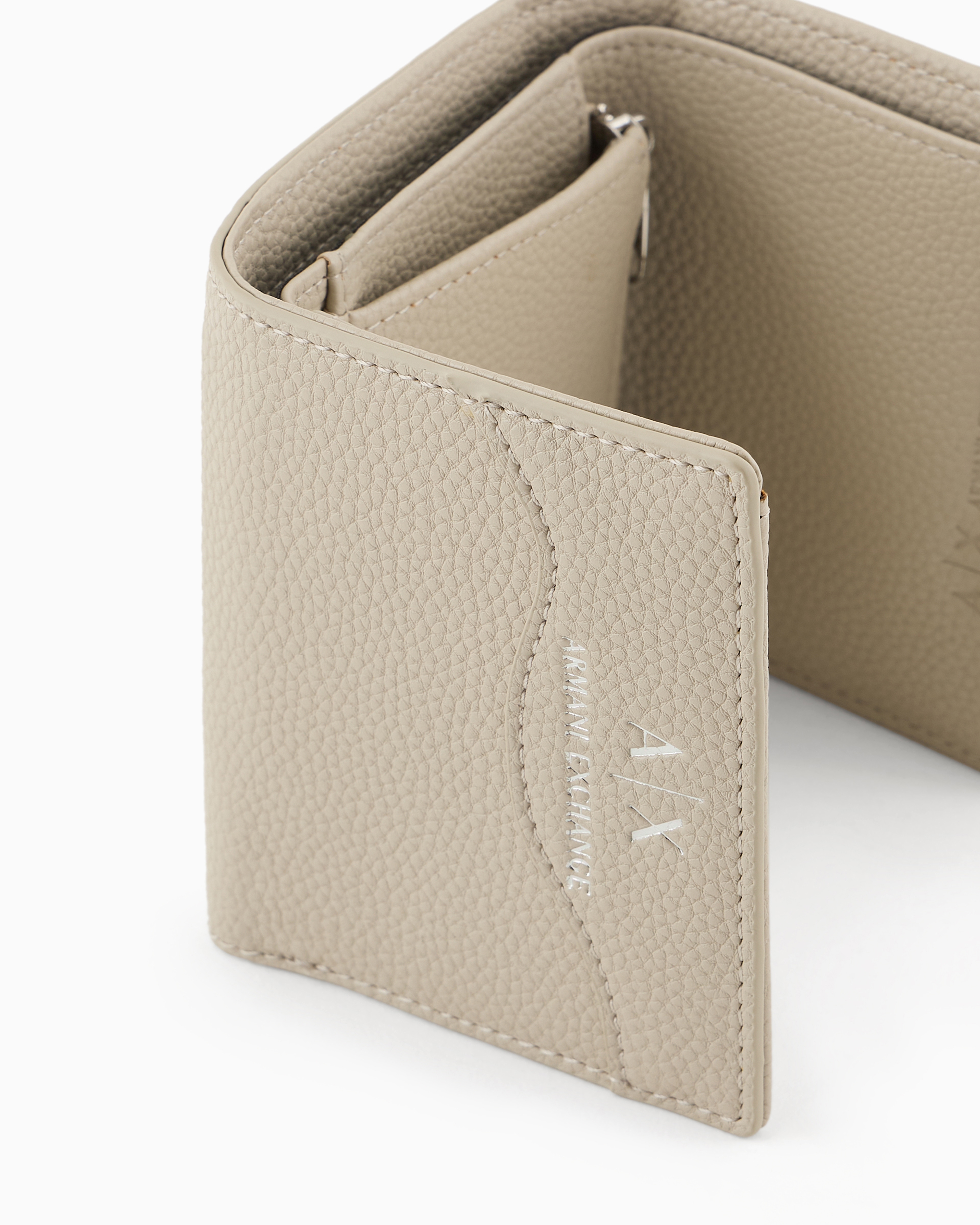【GIORGIO ARMANI】レディース ペブルレザー三つ折り財布 undefined