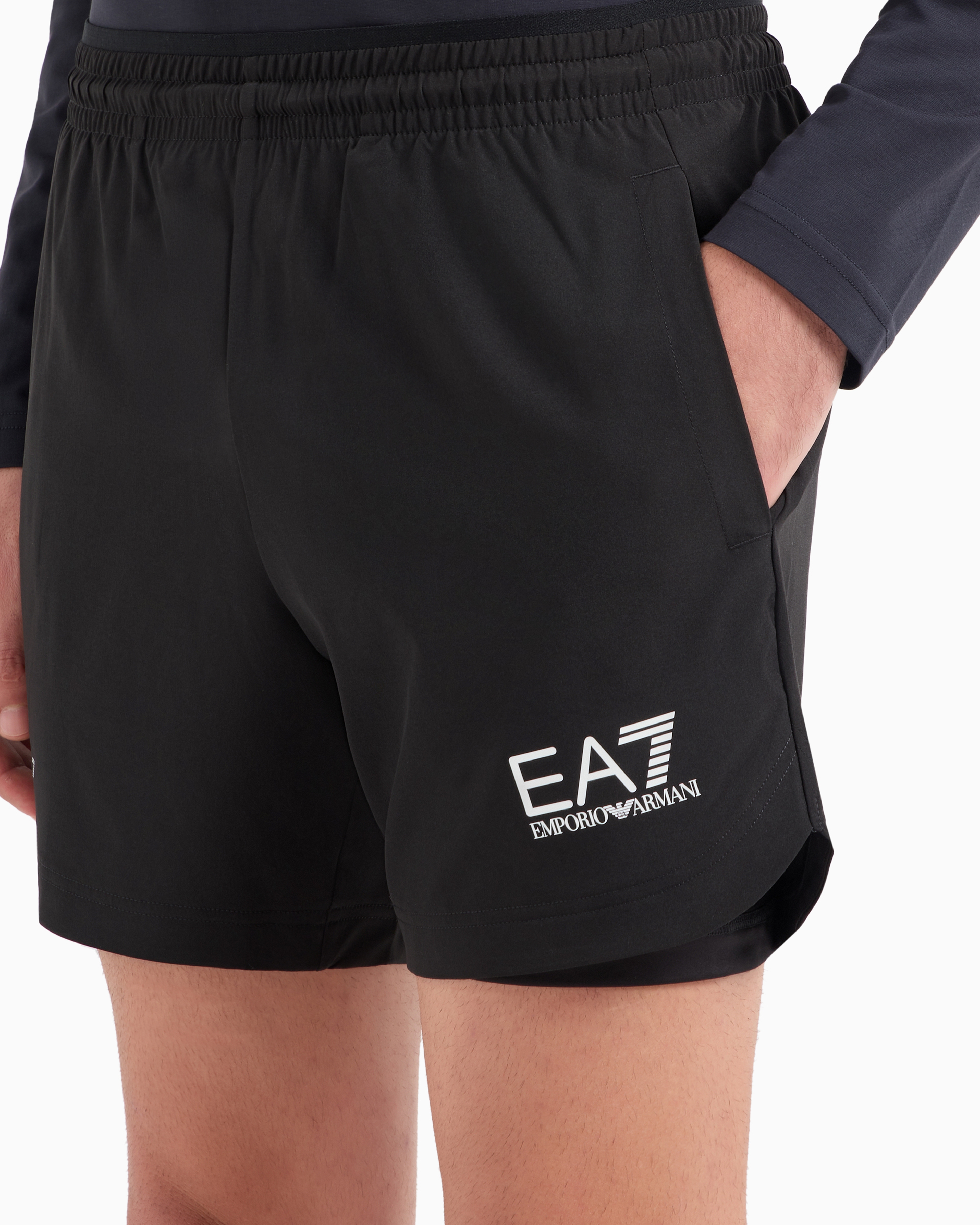 Ea7 Official Store Dynamic Athlete Shorts In Vigor7 Technical Fabric In Deep Black