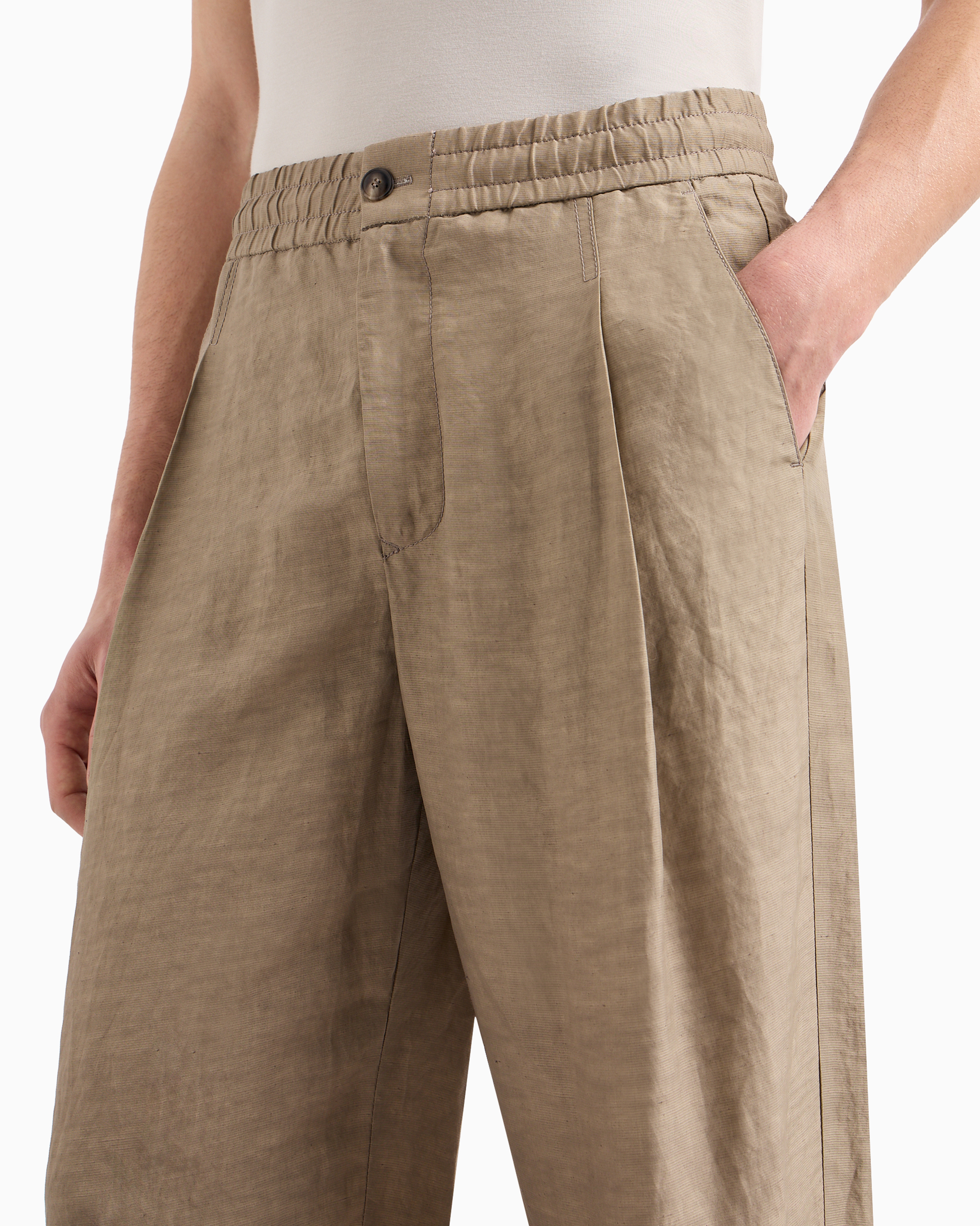 Giorgio Armani Official Store Viscose And Linen Canvas Single-darted Trousers In Beige
