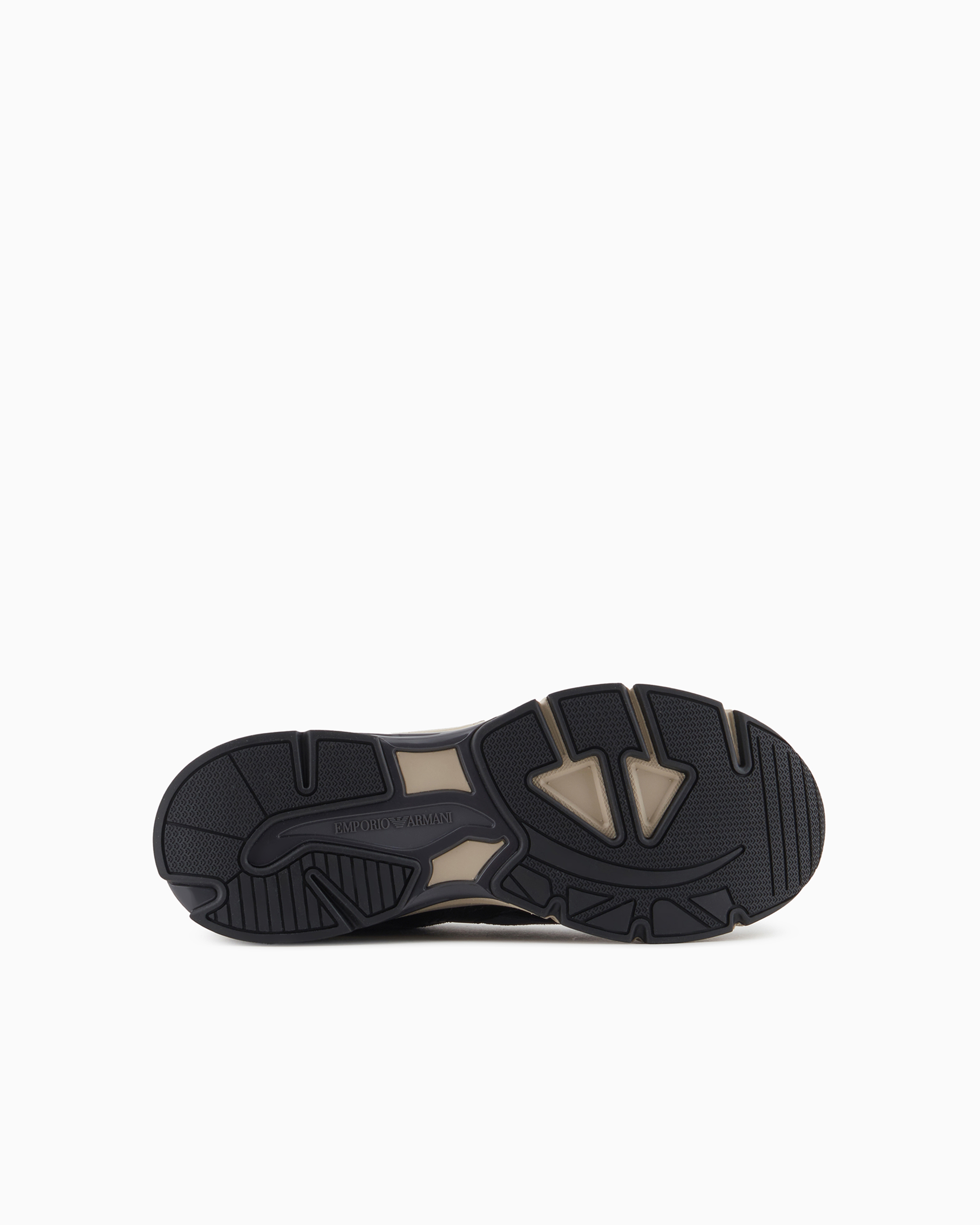 Emporio Armani◆トラベルエッセンシャルメッシュスニーカー 2色 Emporio Armani◇トラベルエッセンシャルメッシュスニーカー 2色