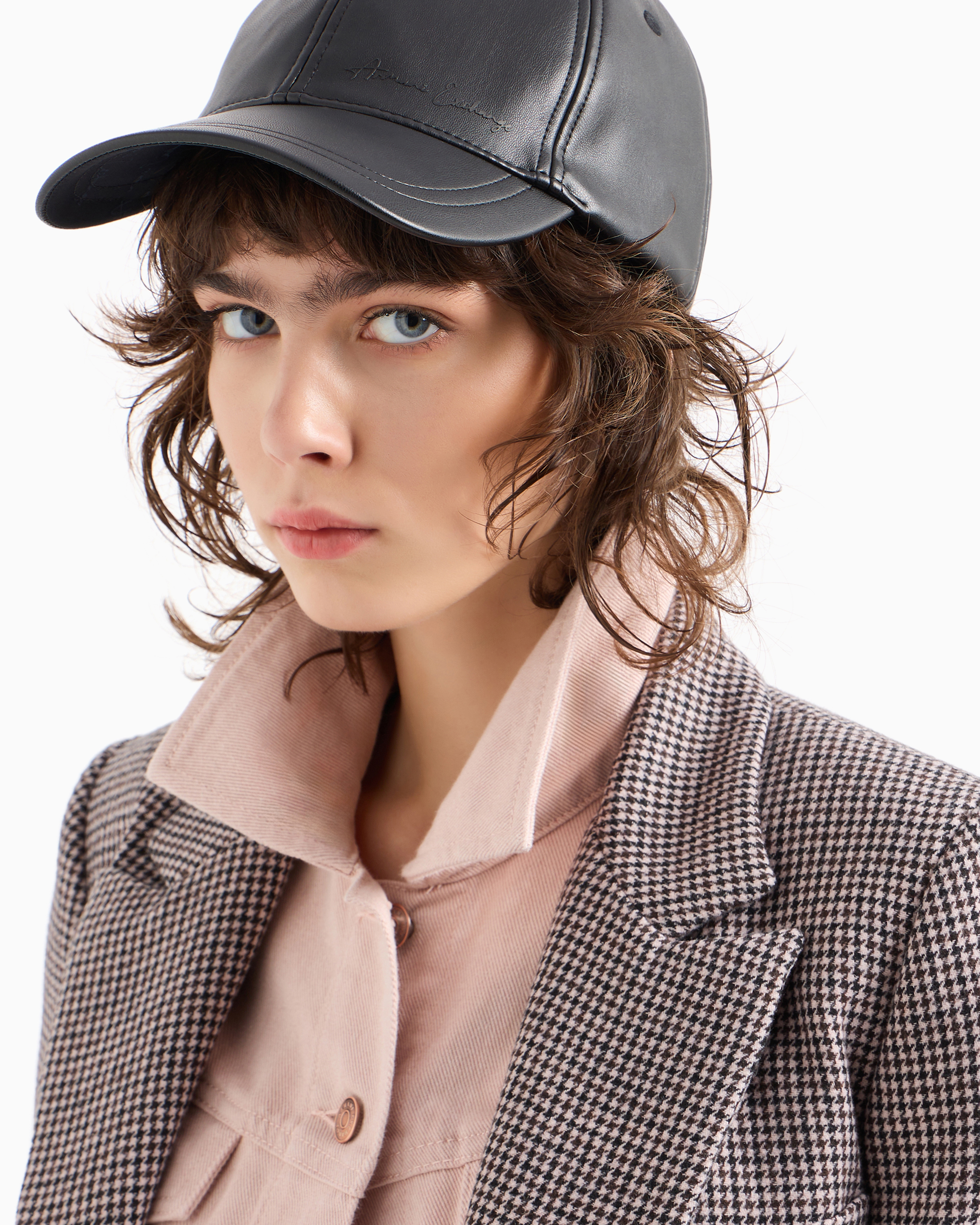 ハット EMPORIO ARMANI Woman Hat Black 6373614F500 0121 614IjNj40kL._SY350_QL65_.jpg