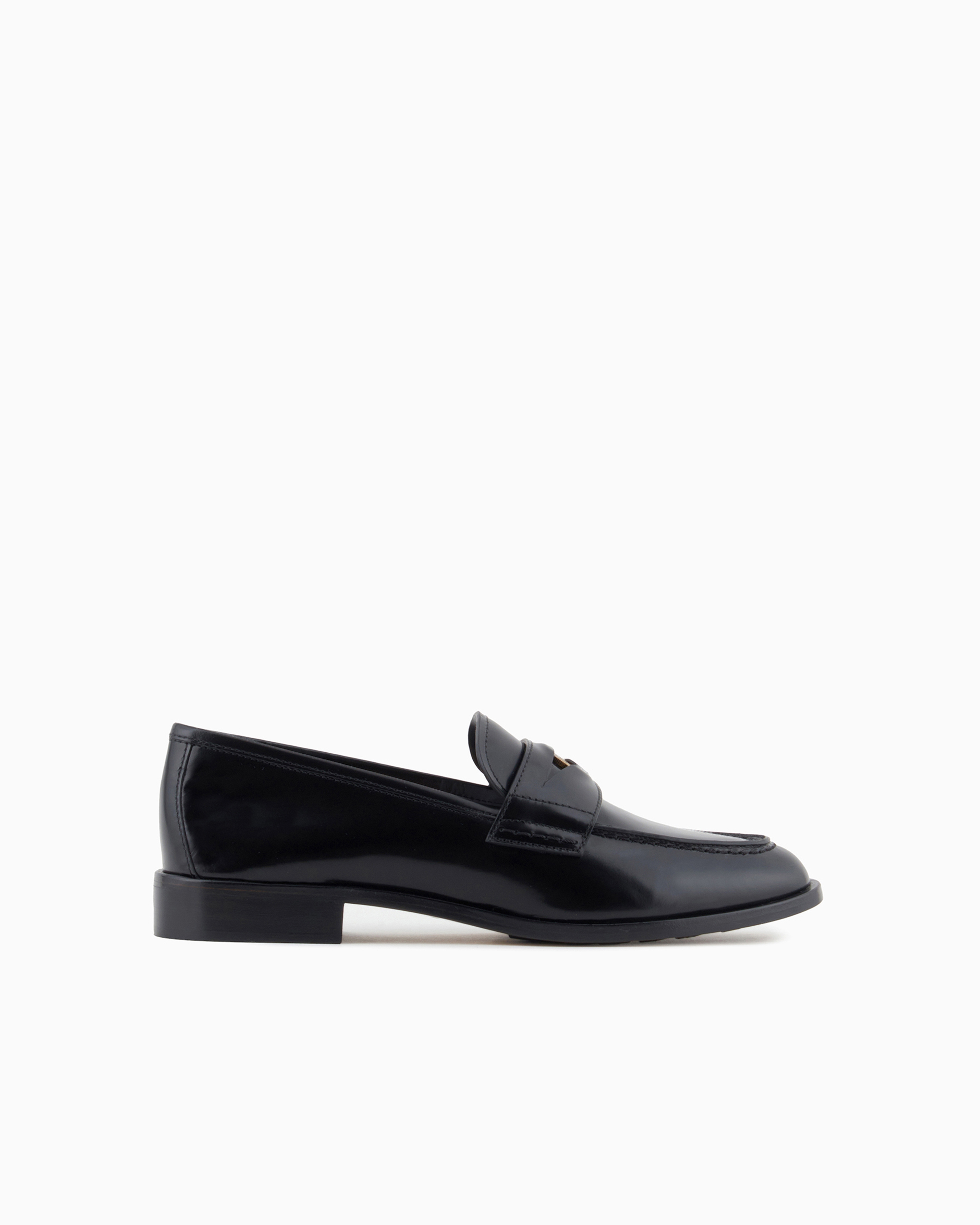 Giorgio Armani Official Store Brushed Leather Loafers In Noir