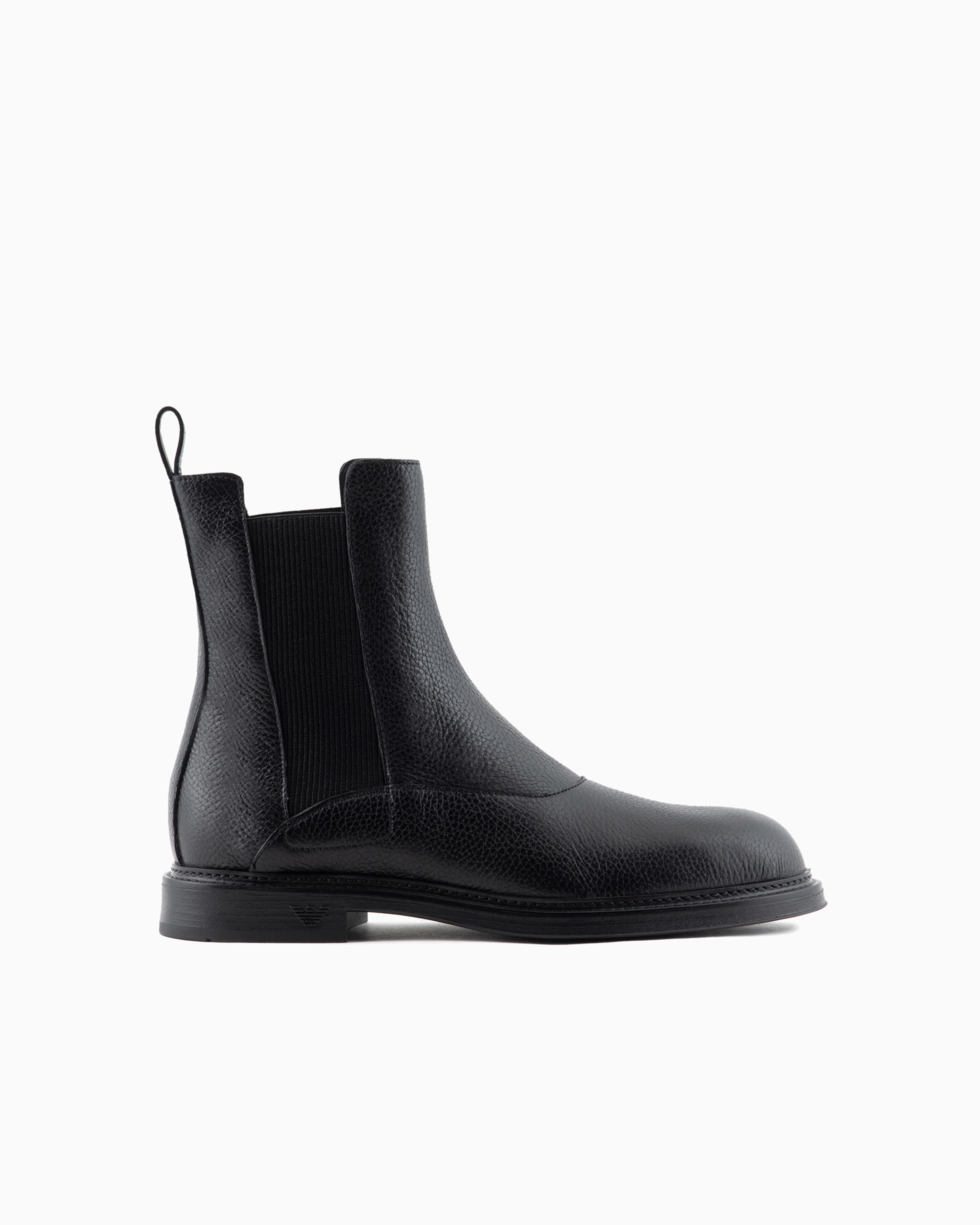 Emporio Armani Official Store Grained Leather Chelsea Boots In Black