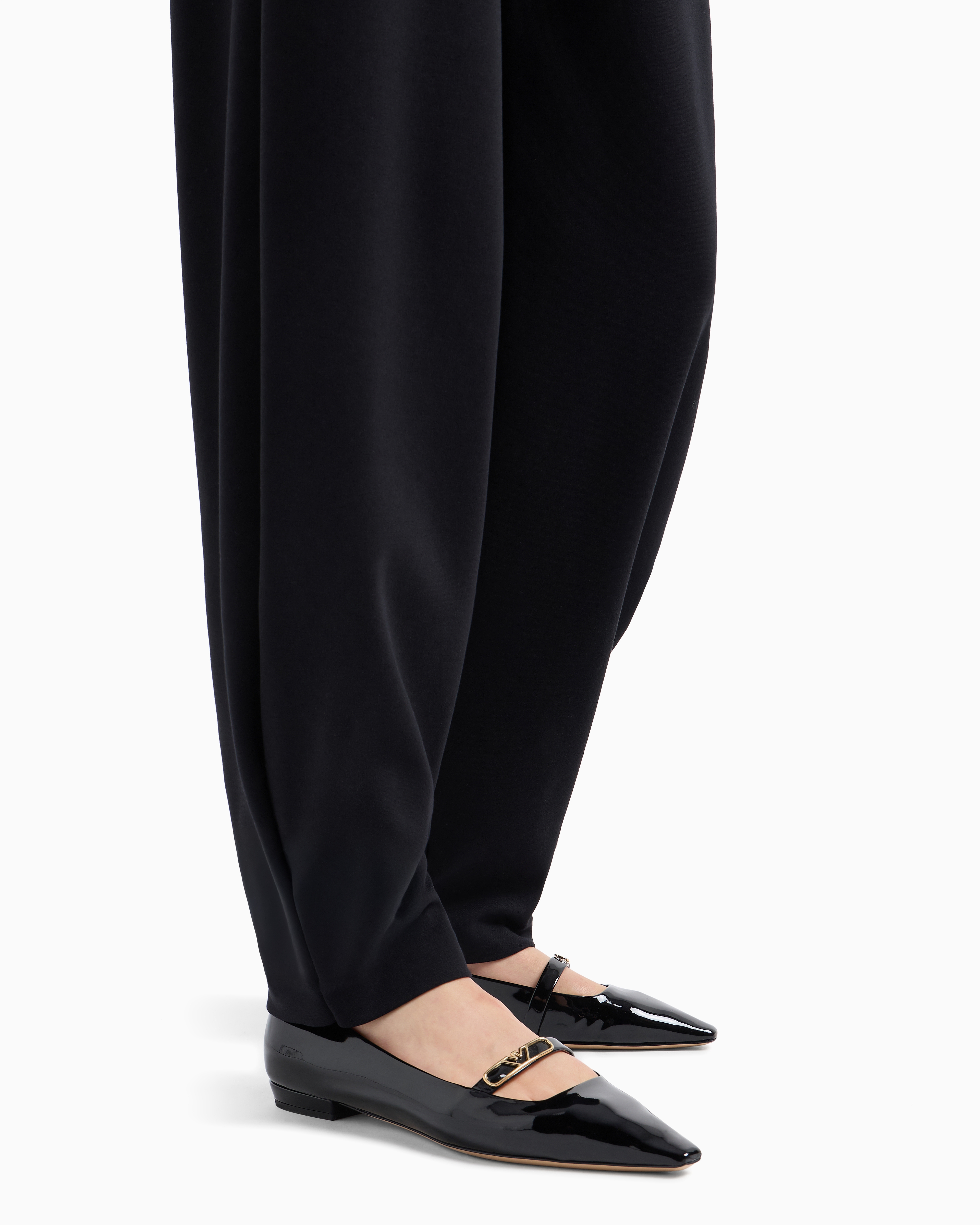 Emporio Armani Official Store Pantalon En Tissu Stretch Point Milano Avec Plis Sur Le Bas In Noir