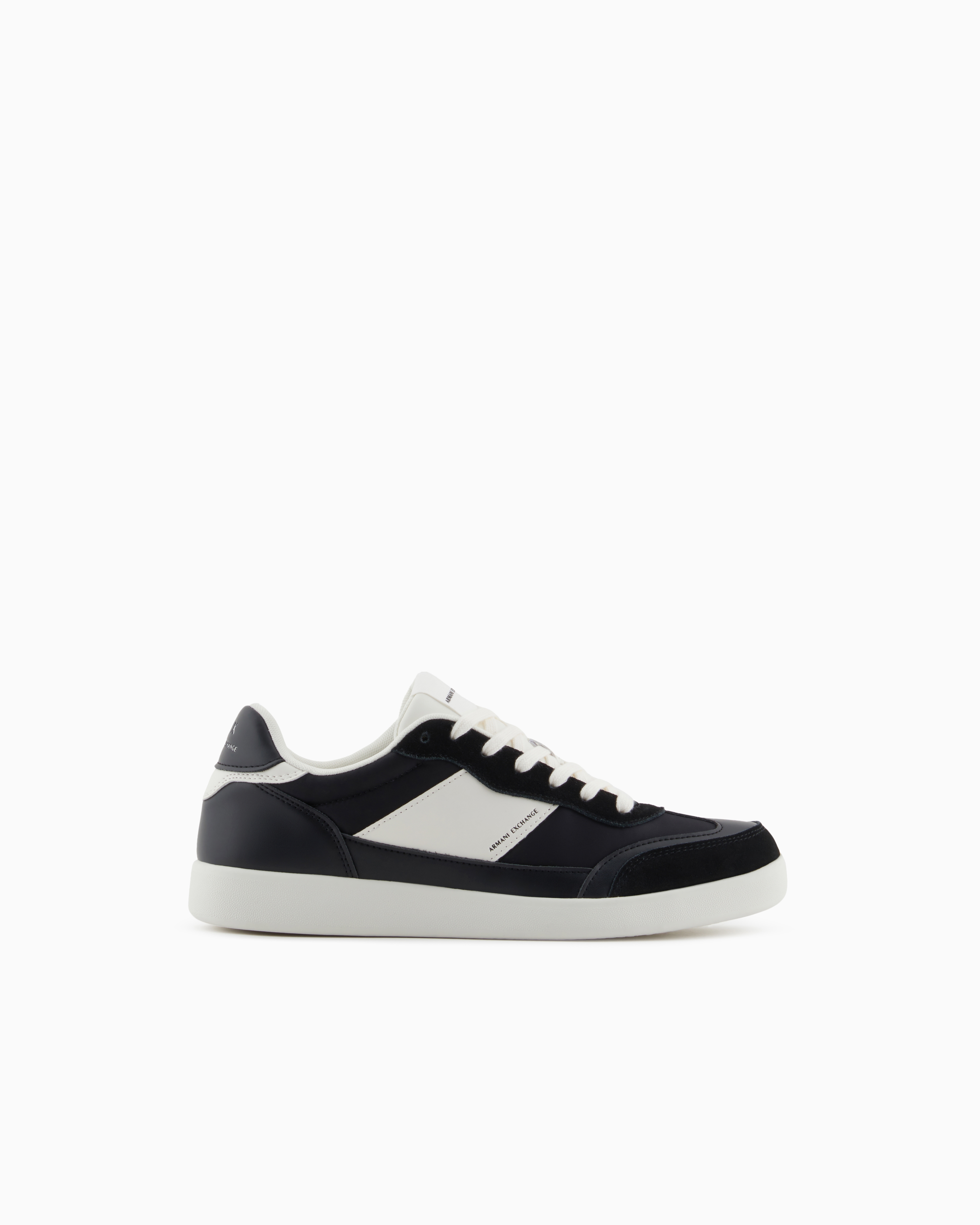 ARMANI EXCHANGE SNEAKERS WITH CONTRASTING SIDE BAND